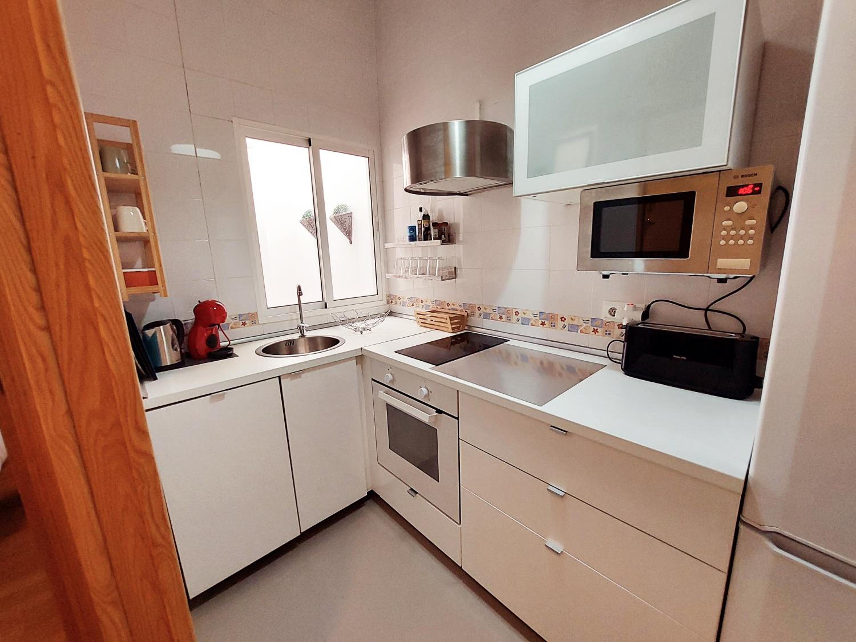 Apartamento La Merced en Málaga — kitchen