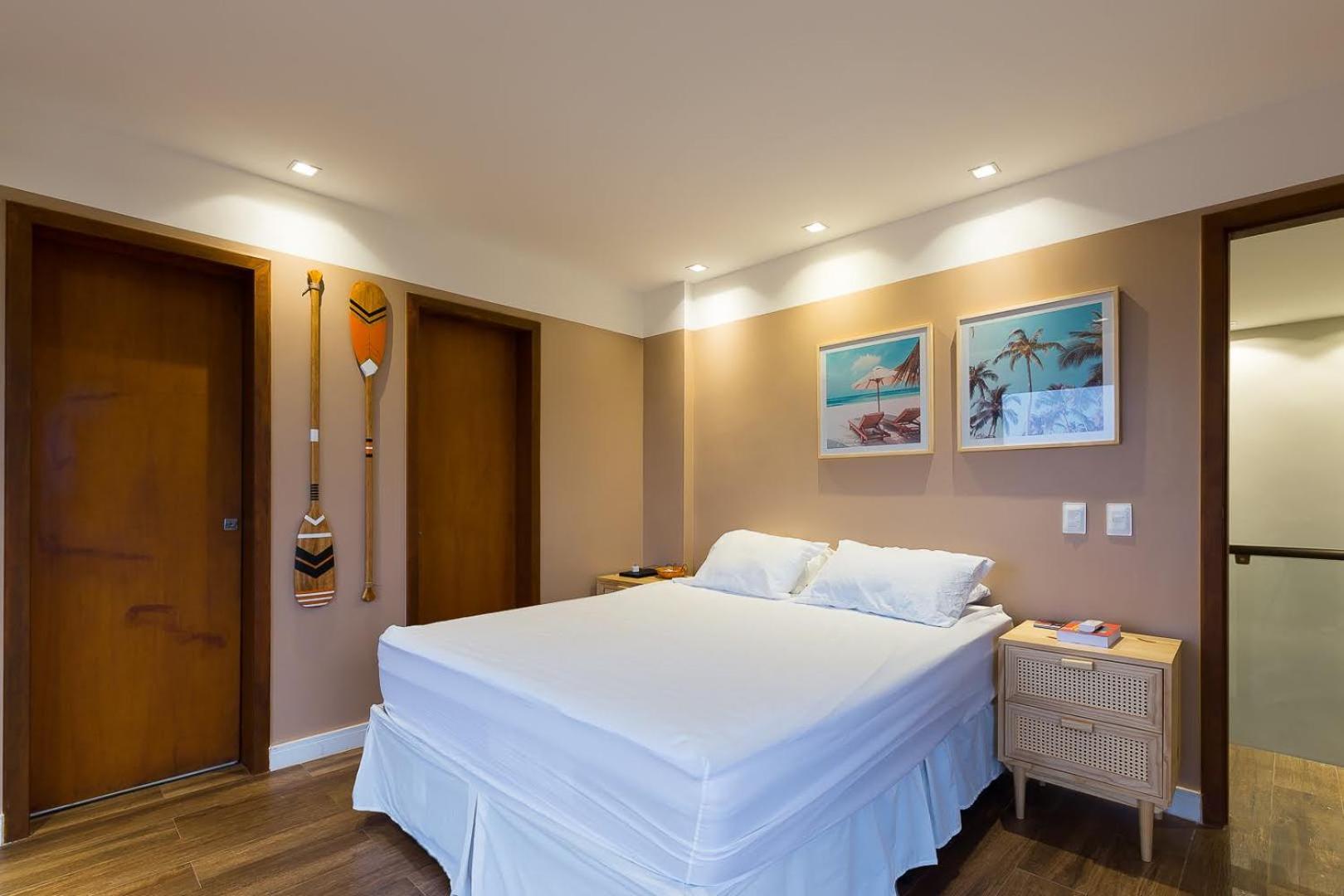 LUXURIOUS NEW HOUSE, UNFORGETABLE EXPERIENCE.