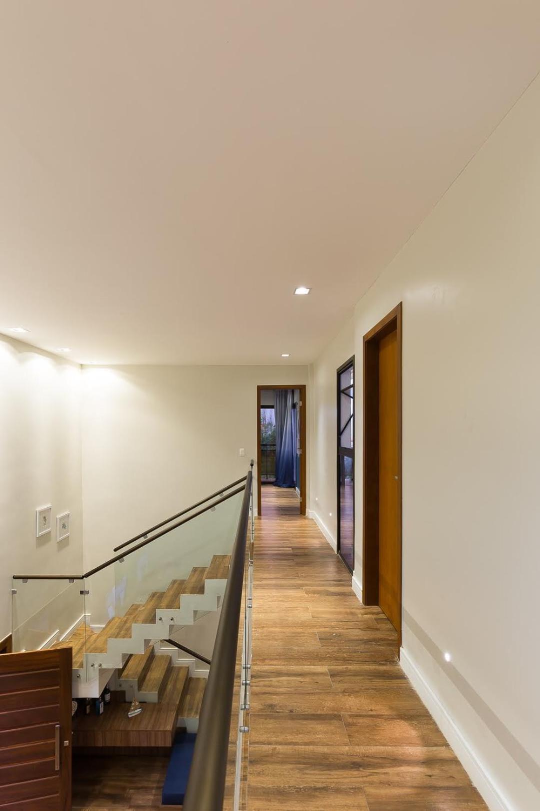 LUXURIOUS NEW HOUSE, UNFORGETABLE EXPERIENCE.