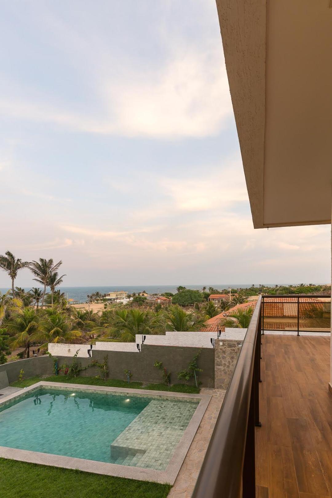 LUXURIOUS NEW HOUSE, UNFORGETABLE EXPERIENCE.