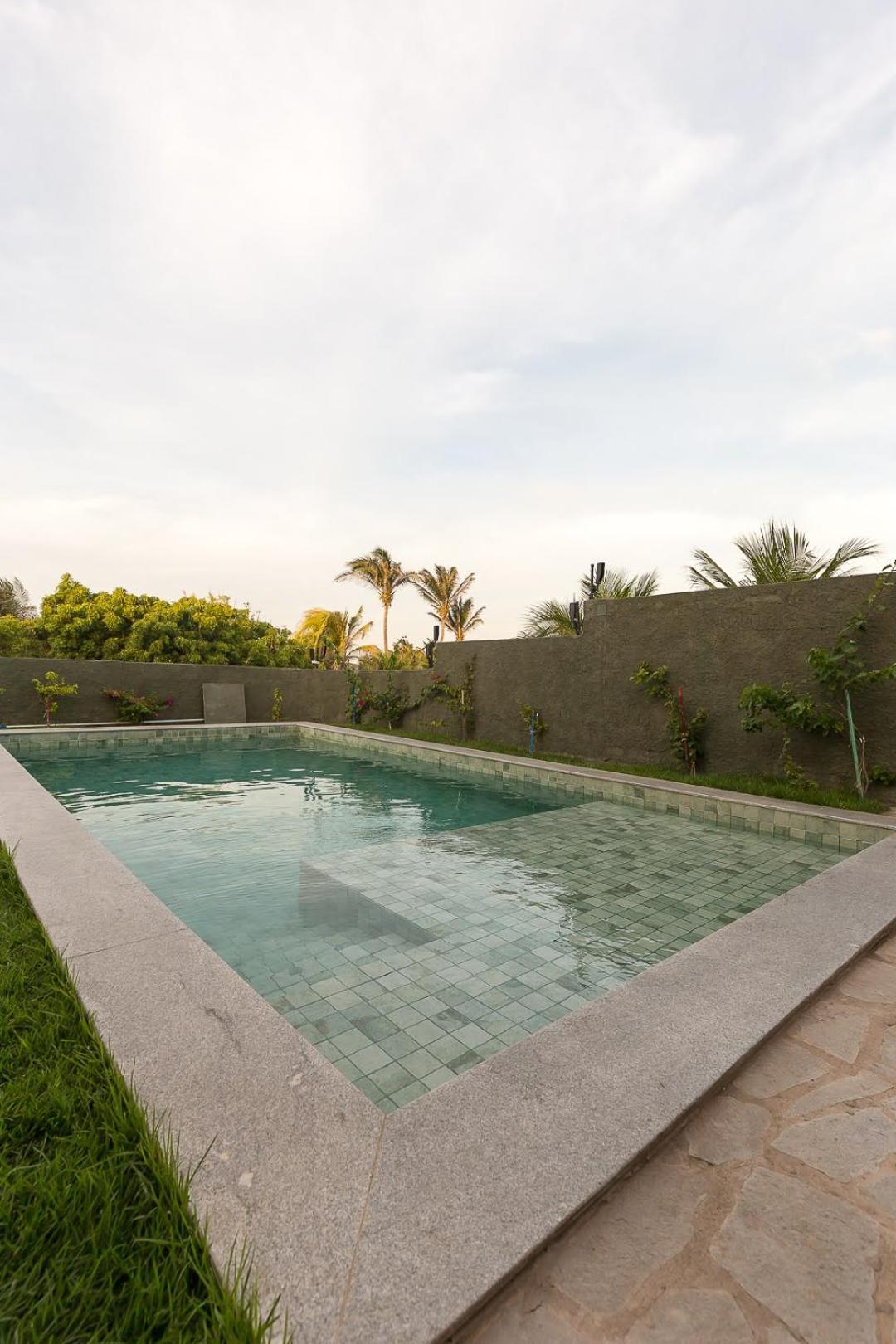 LUXURIOUS NEW HOUSE, UNFORGETABLE EXPERIENCE.