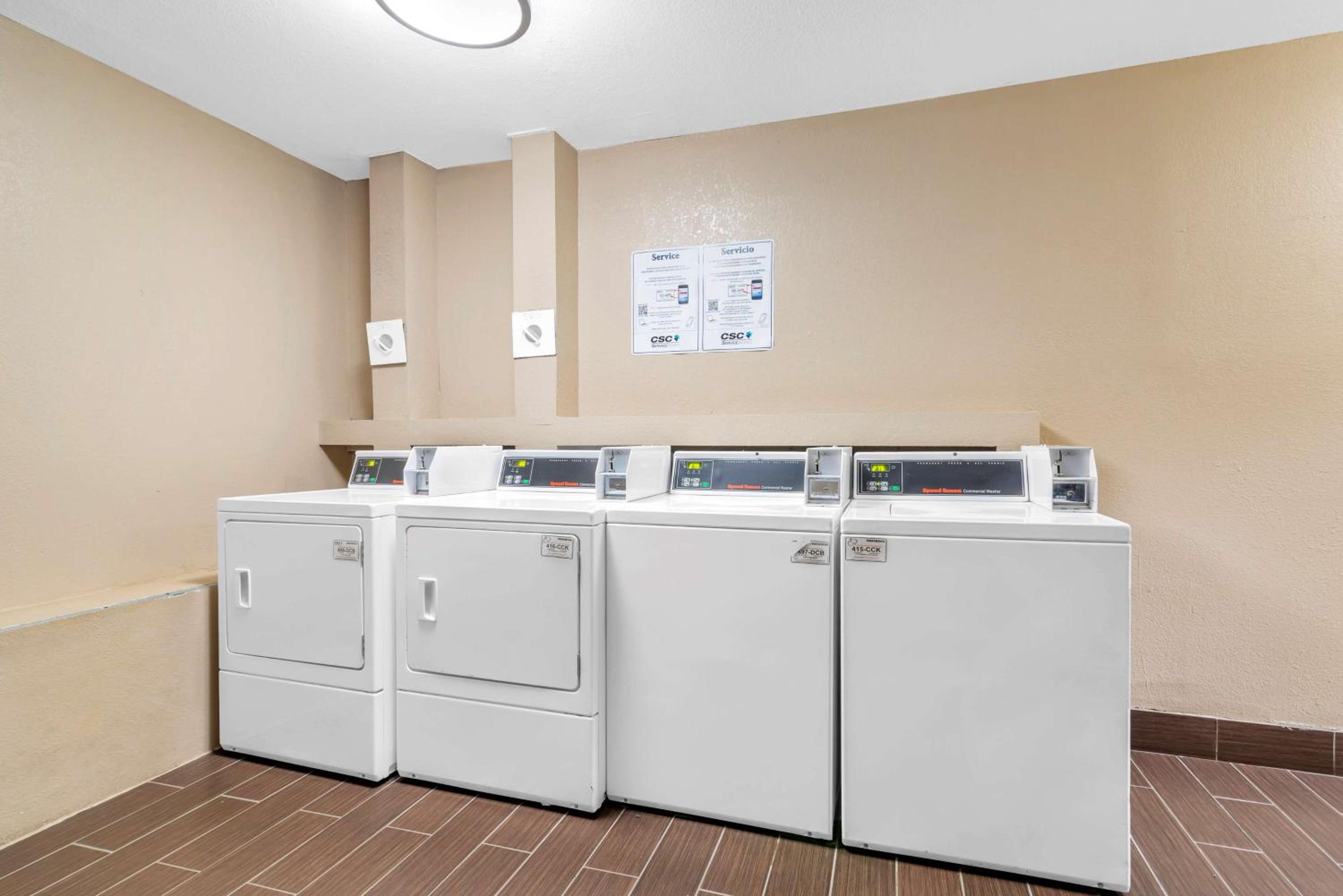 Best Western Plus McDonough Inn & Suites