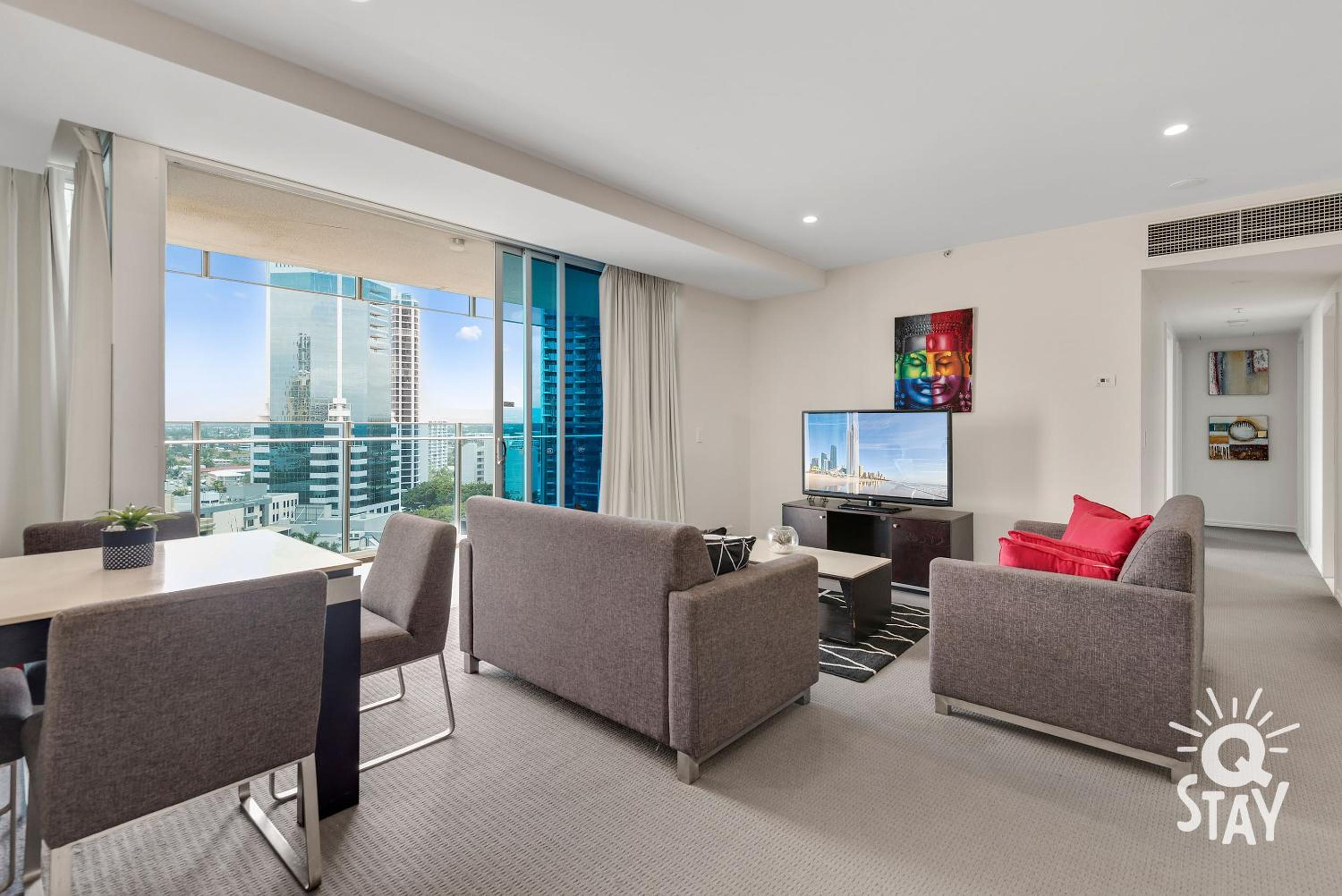 H'Residence Surfers Paradise MID WEEK MADNESS DEAL - Q Stay