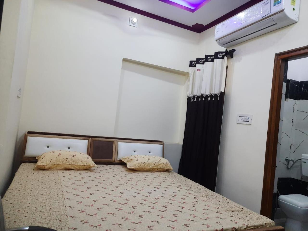 S A HAVELI GUEST HOUSE view 3