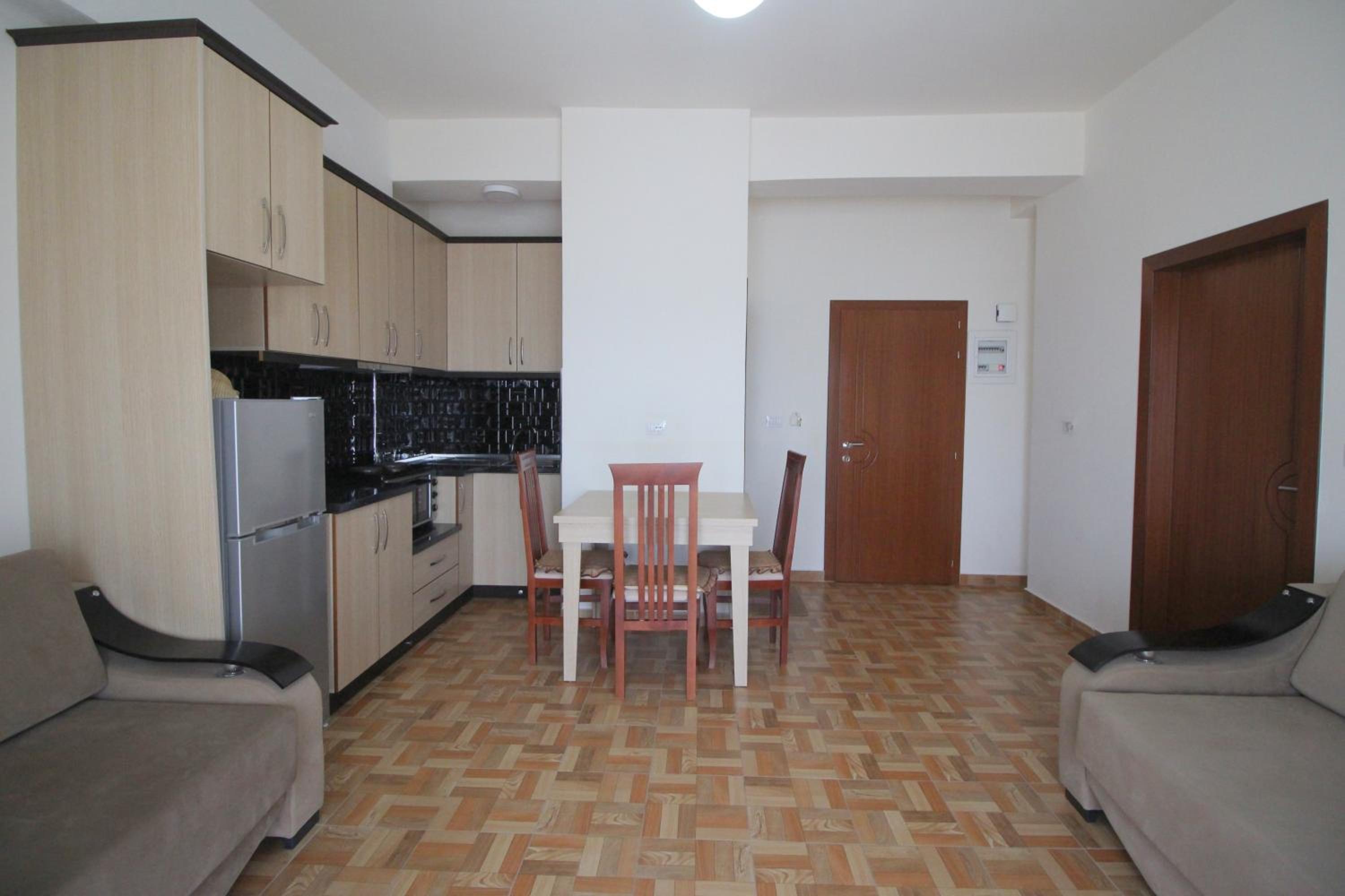Doka Center Apartments