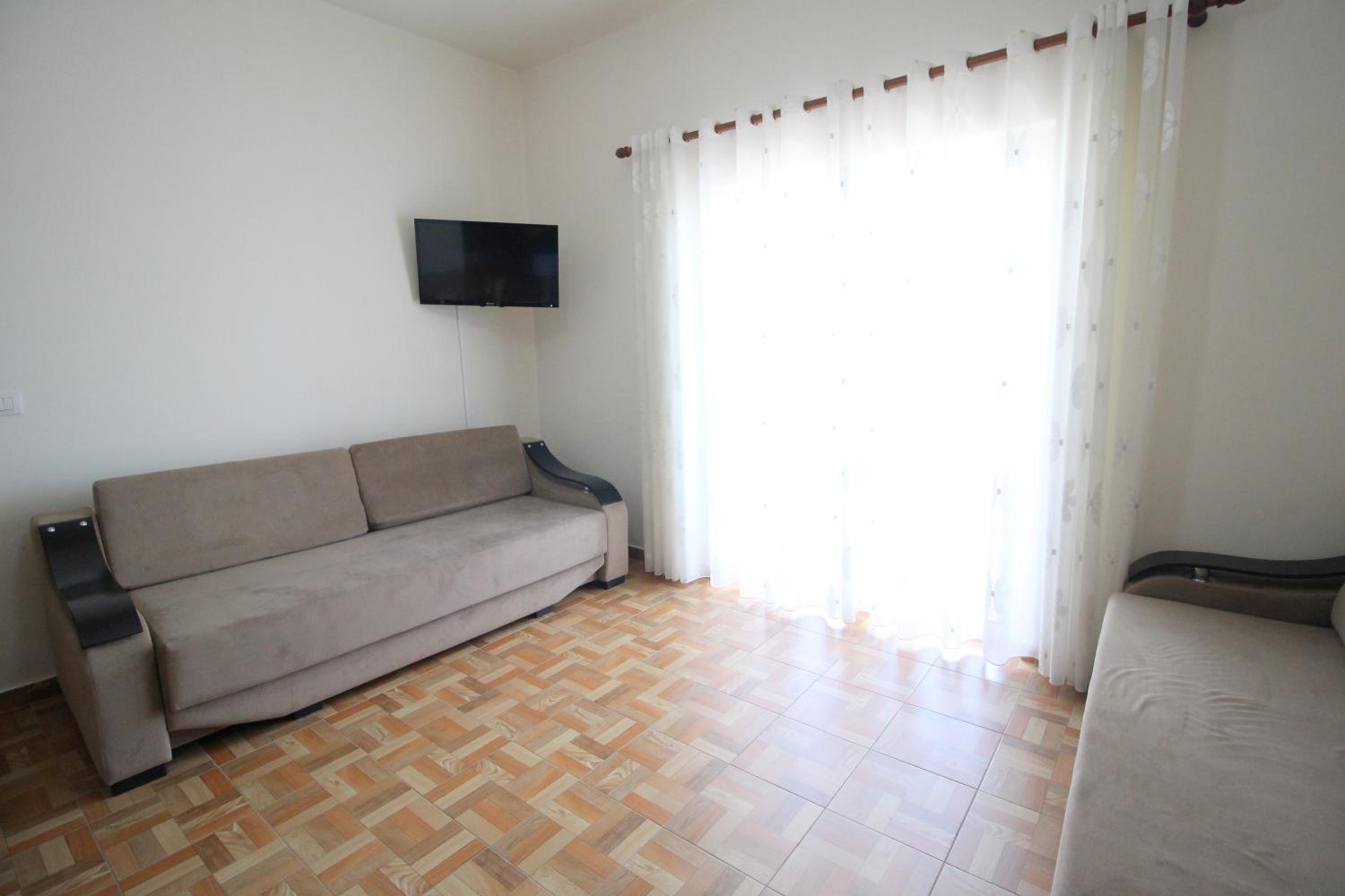 Doka Center Apartments