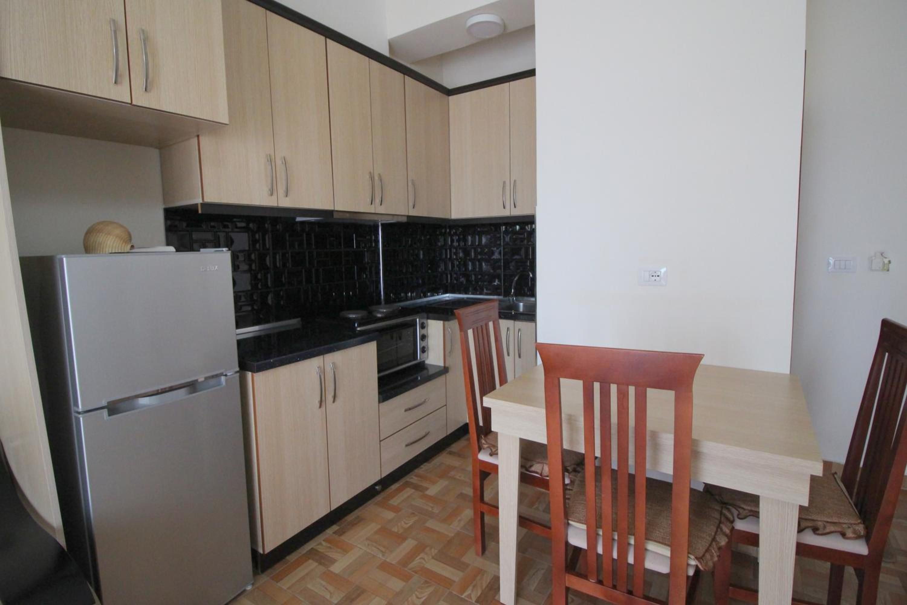 Doka Center Apartments