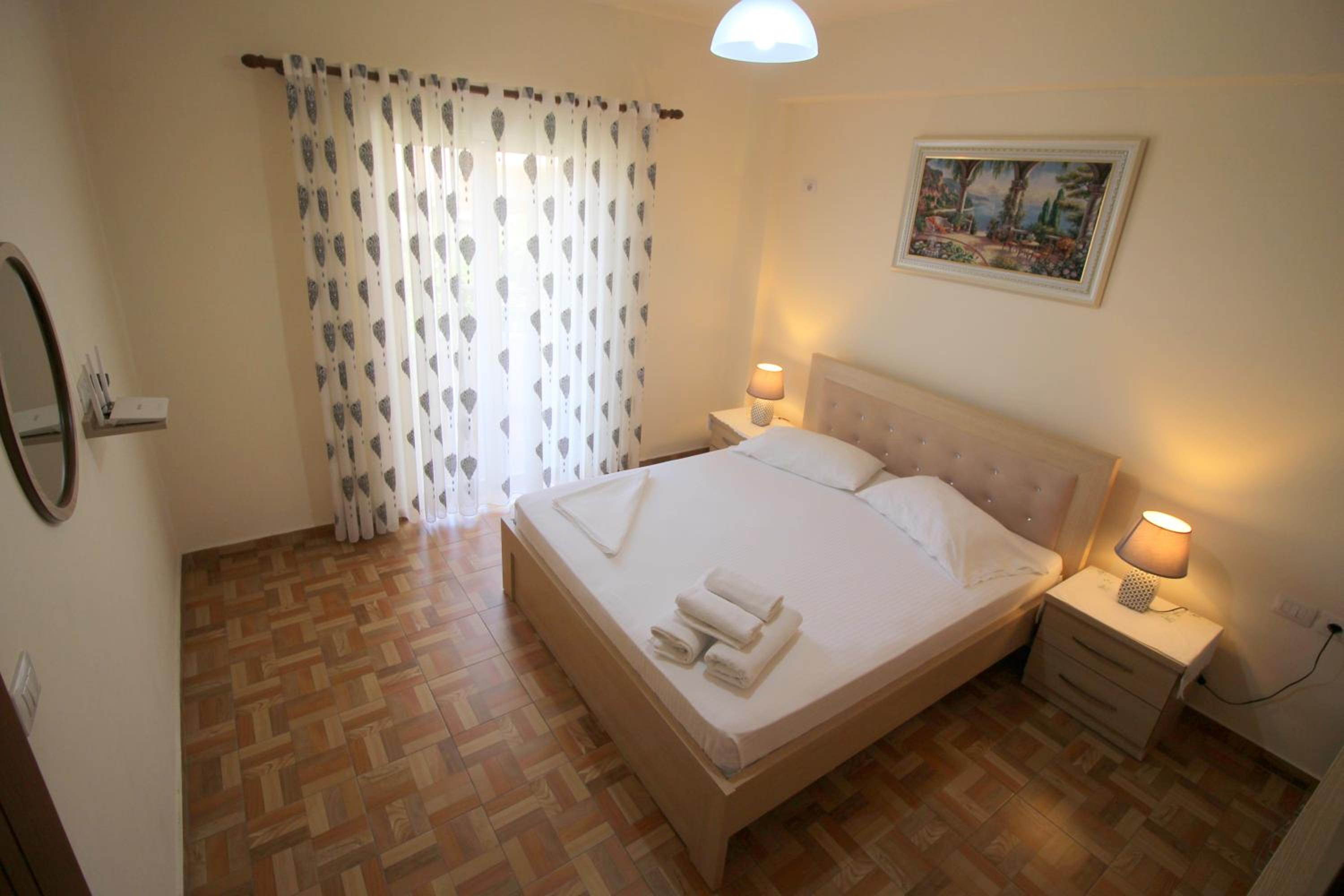 Doka Center Apartments