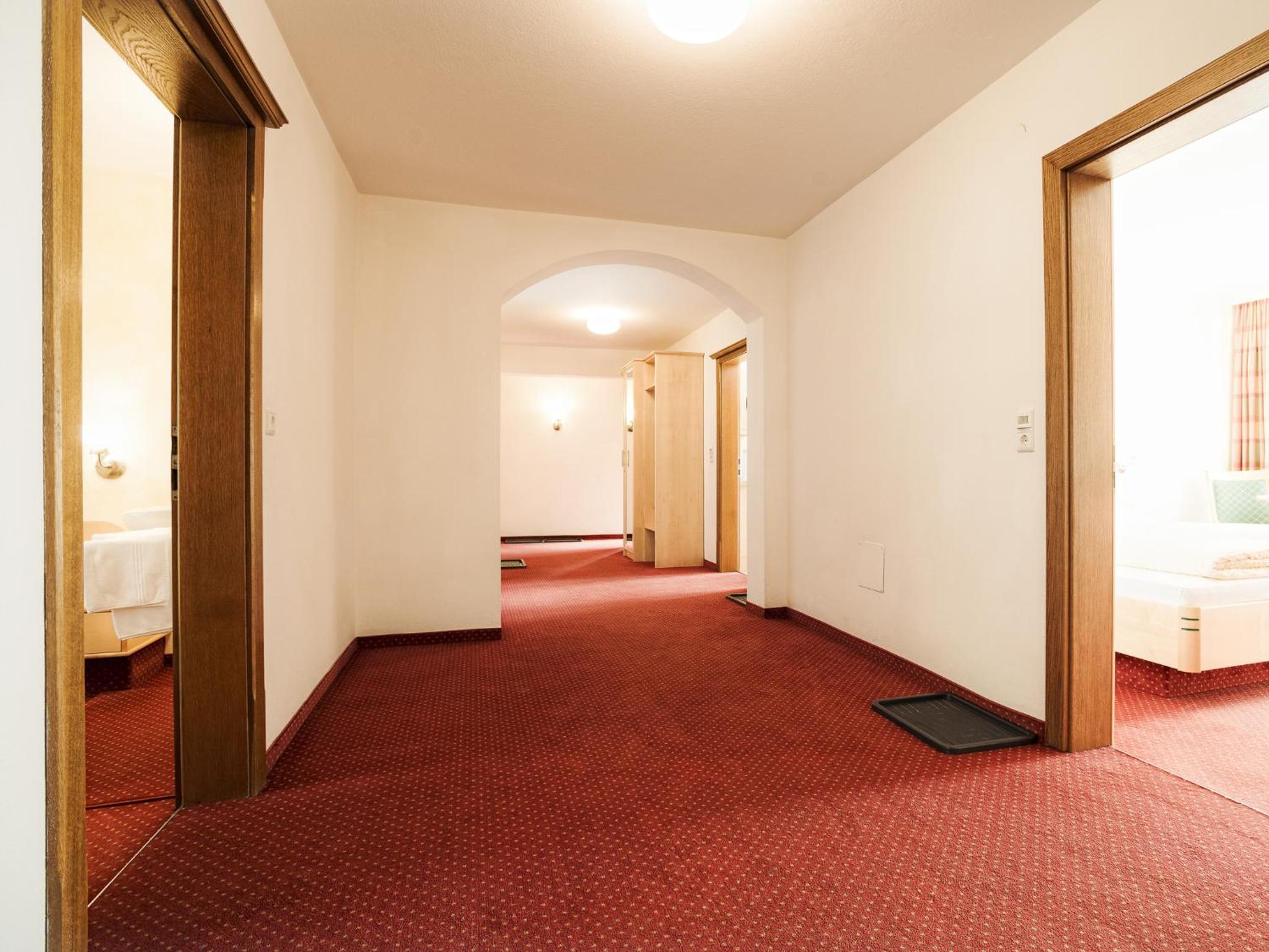 Photo 45
