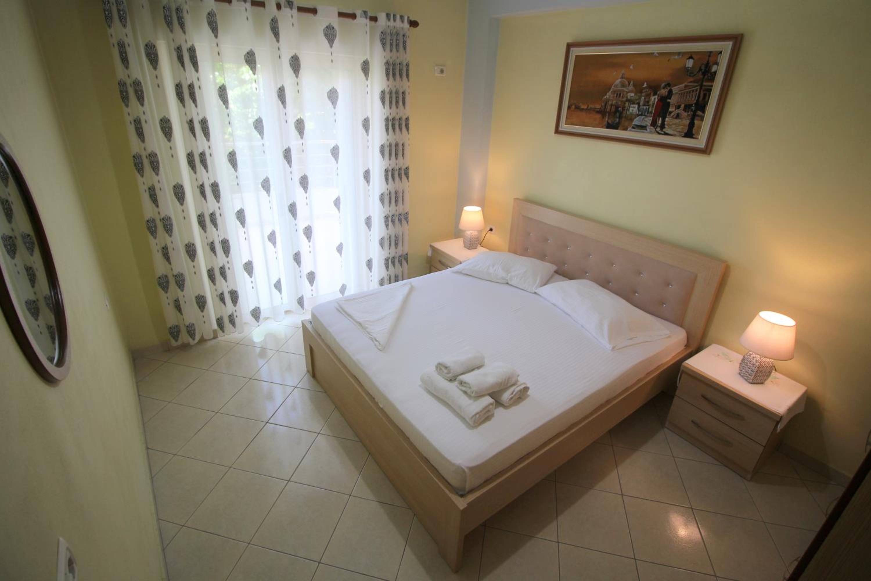 Doka Center Apartments