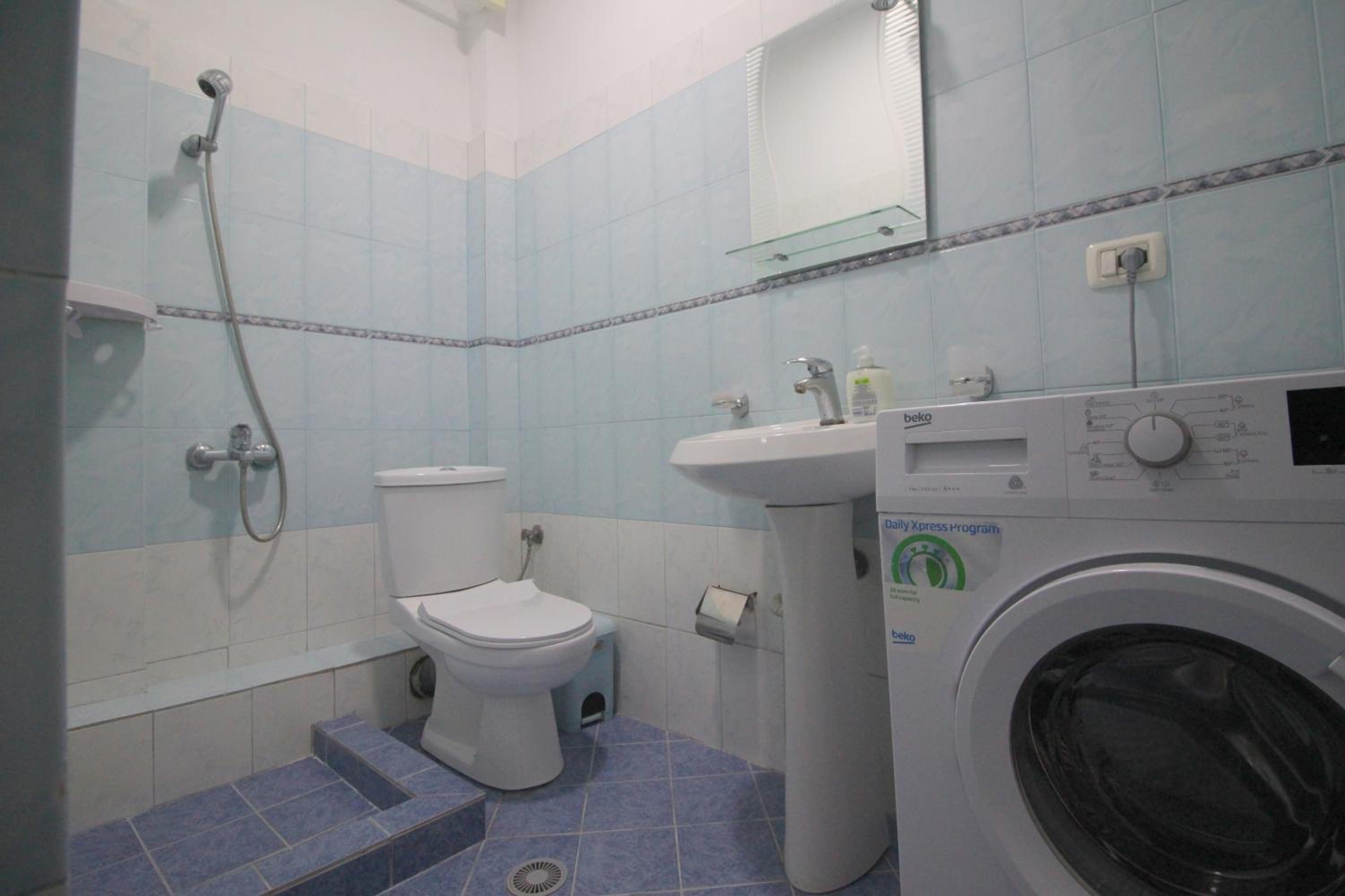 Doka Center Apartments