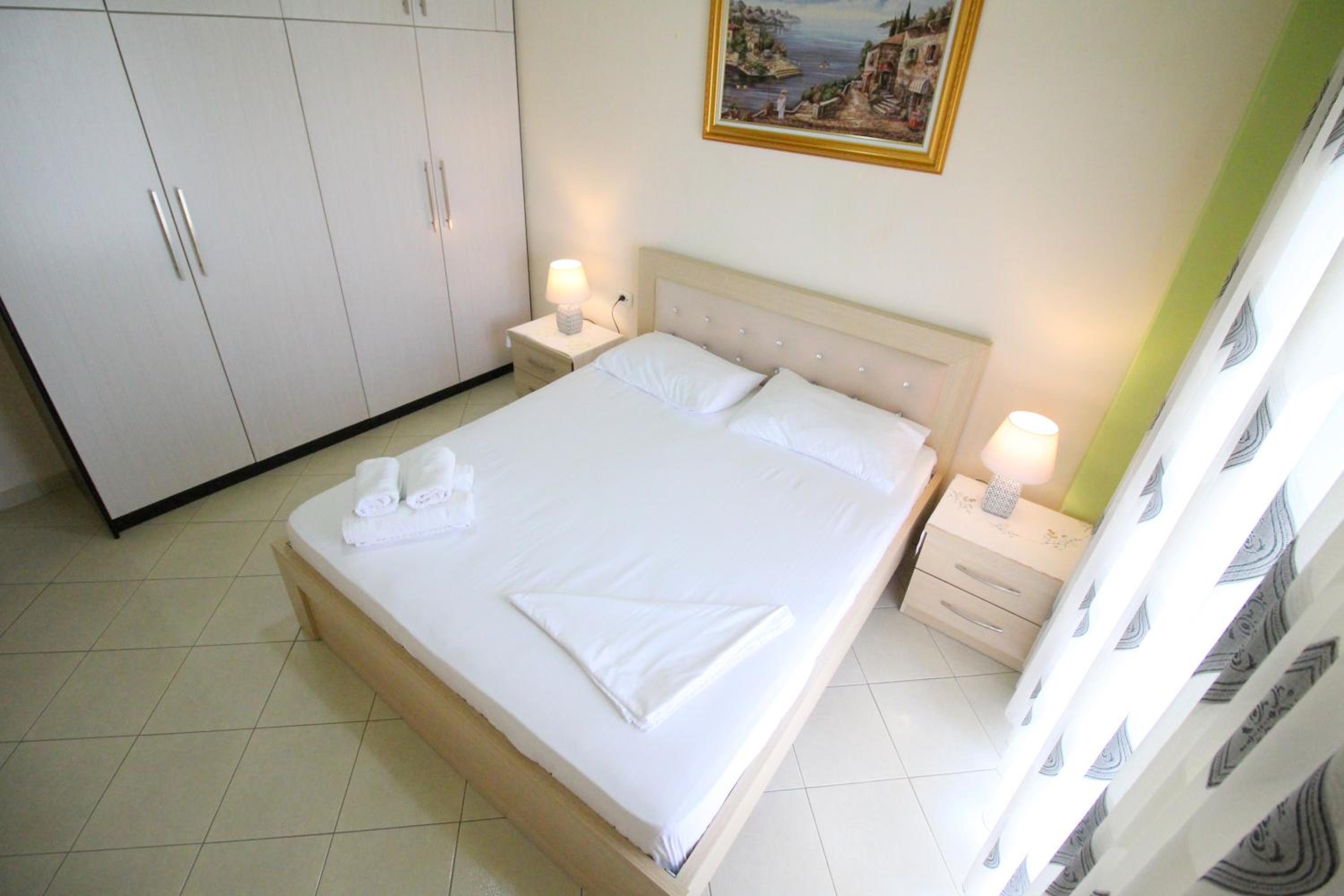 Doka Center Apartments