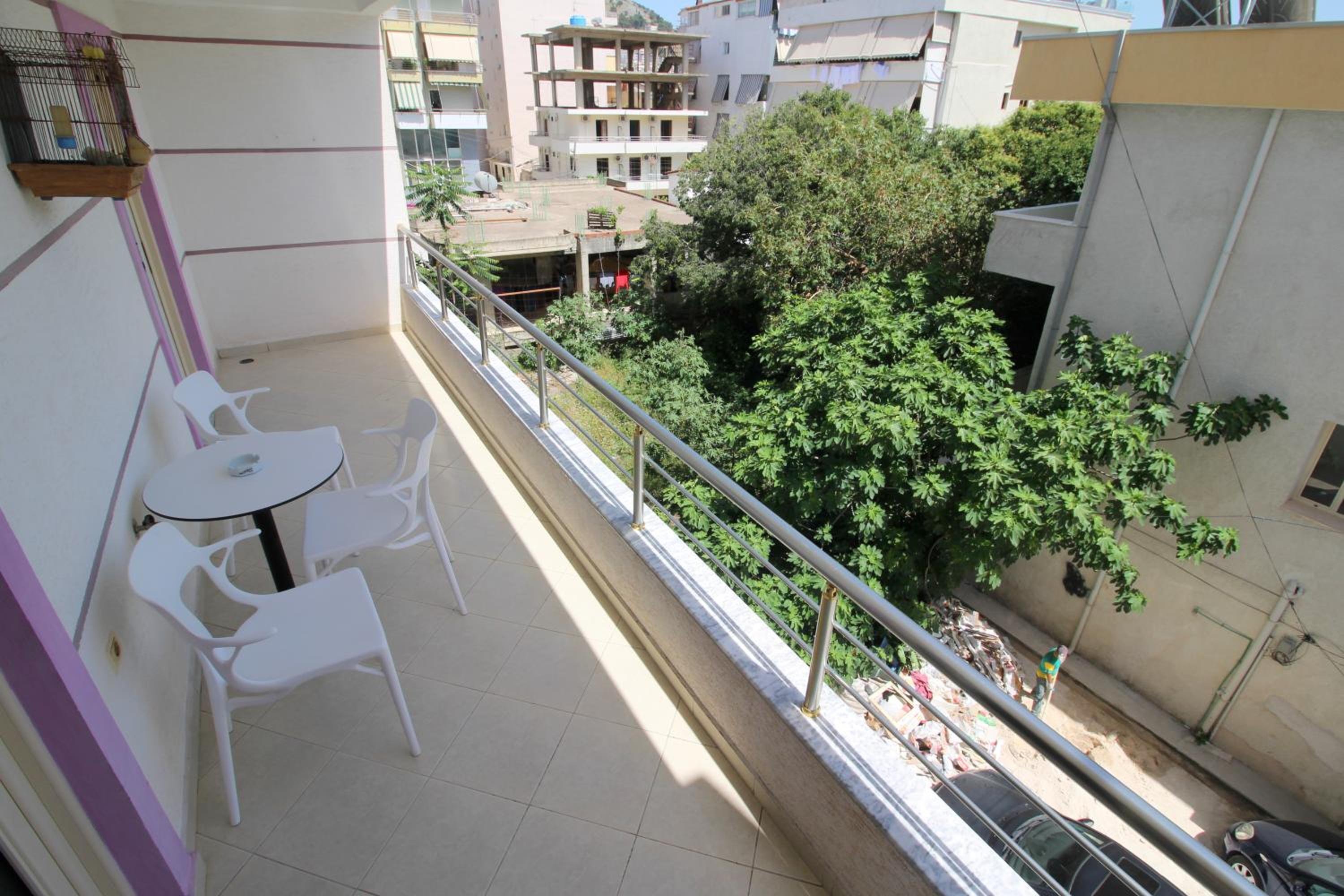 Doka Center Apartments