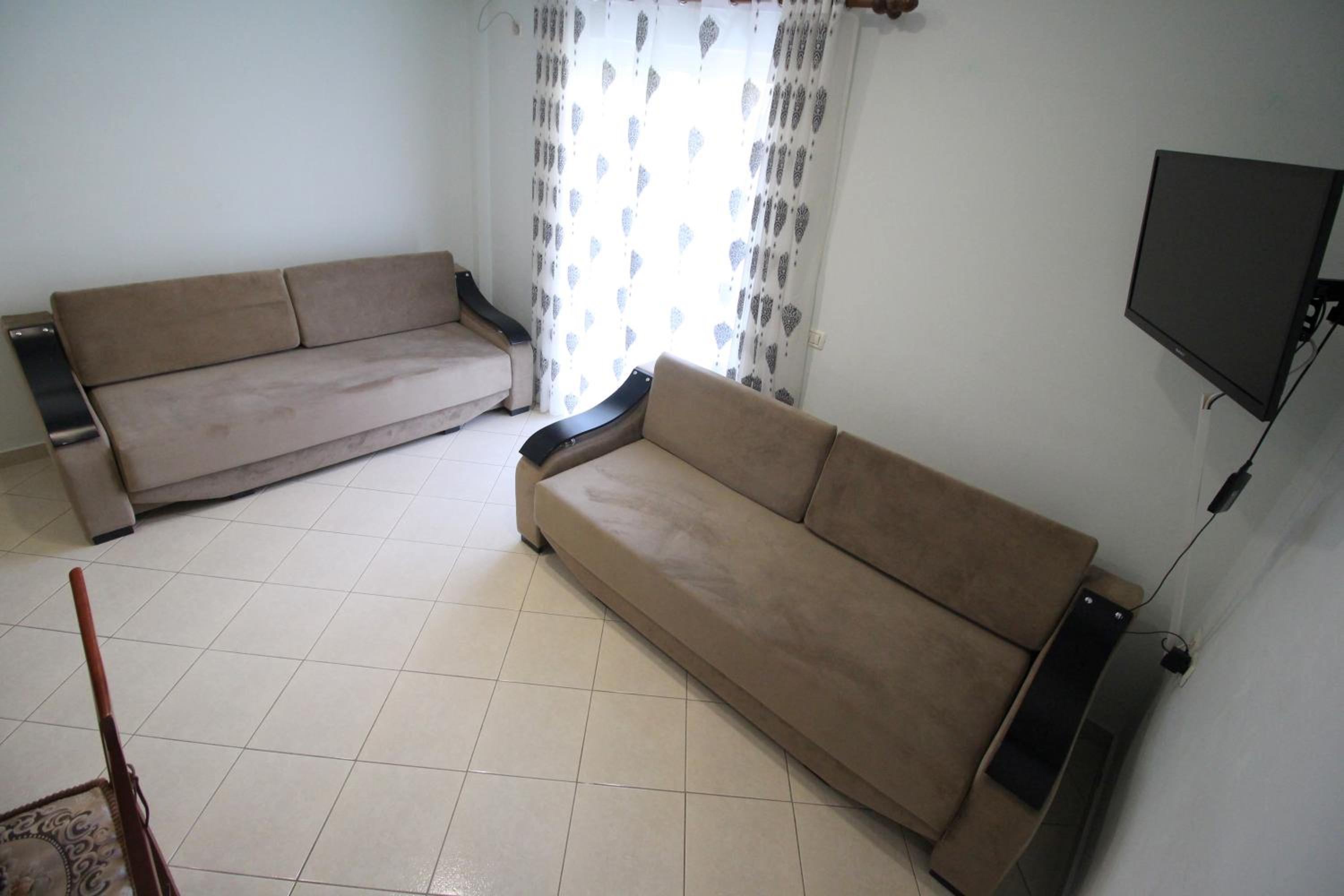 Doka Center Apartments