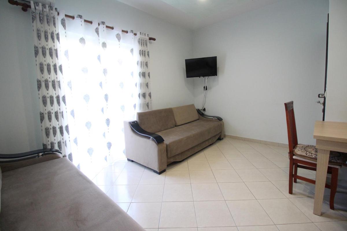 Doka Center Apartments