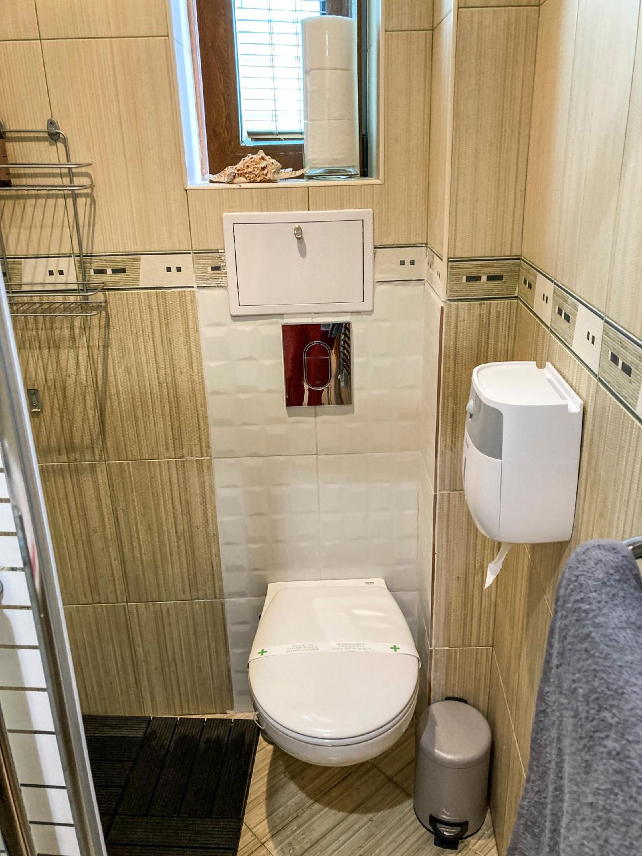 Two Bedroom Apartment - Alexandrovska - Top Location - Central Bus, Train and Marine Stations, next to Sea Garden and Beach
