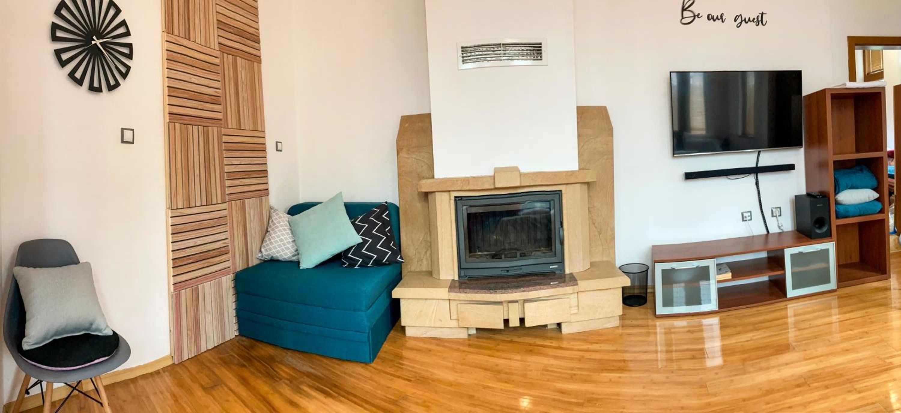 Two Bedroom Apartment - Alexandrovska - Top Location - Central Bus, Train and Marine Stations, next to Sea Garden and Beach