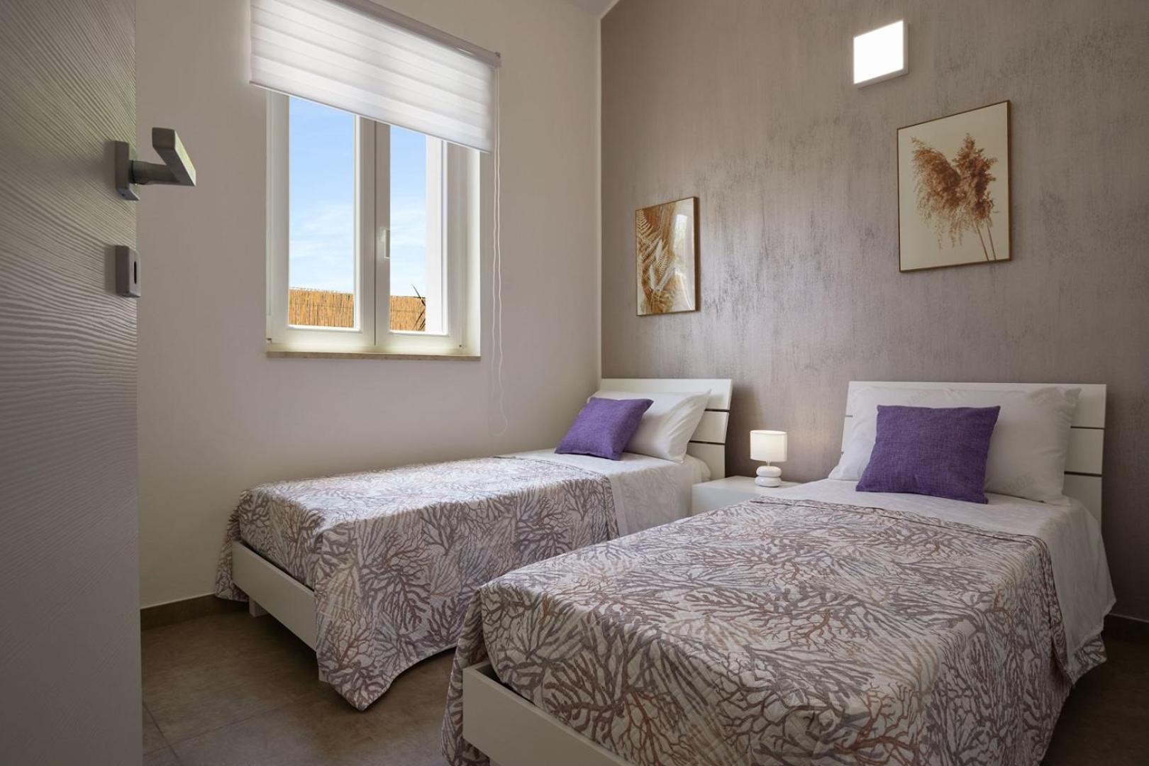 Villa Shamsi - heated pool and beach at 70mt view 4