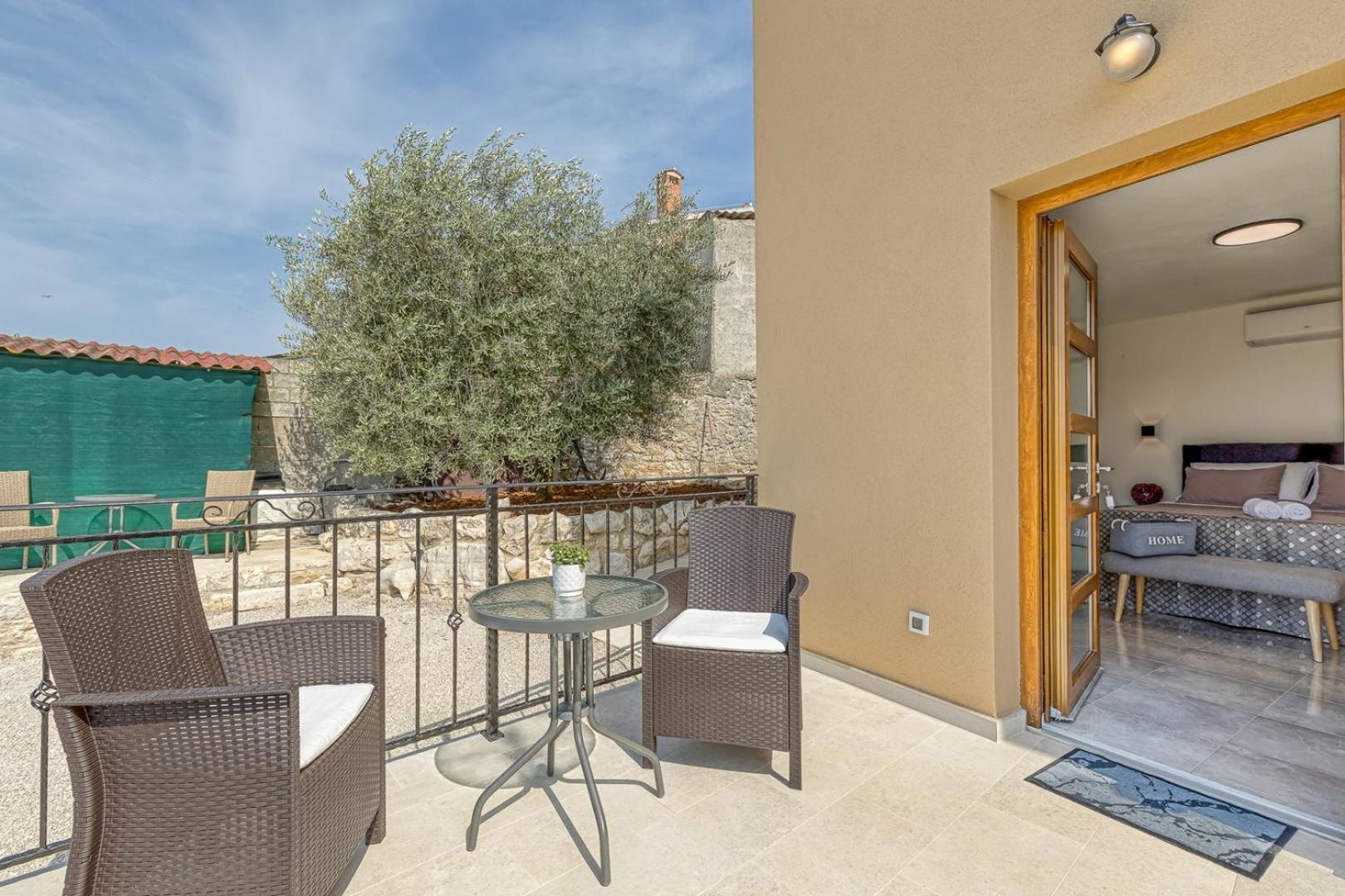 Rooms Nilda view 4