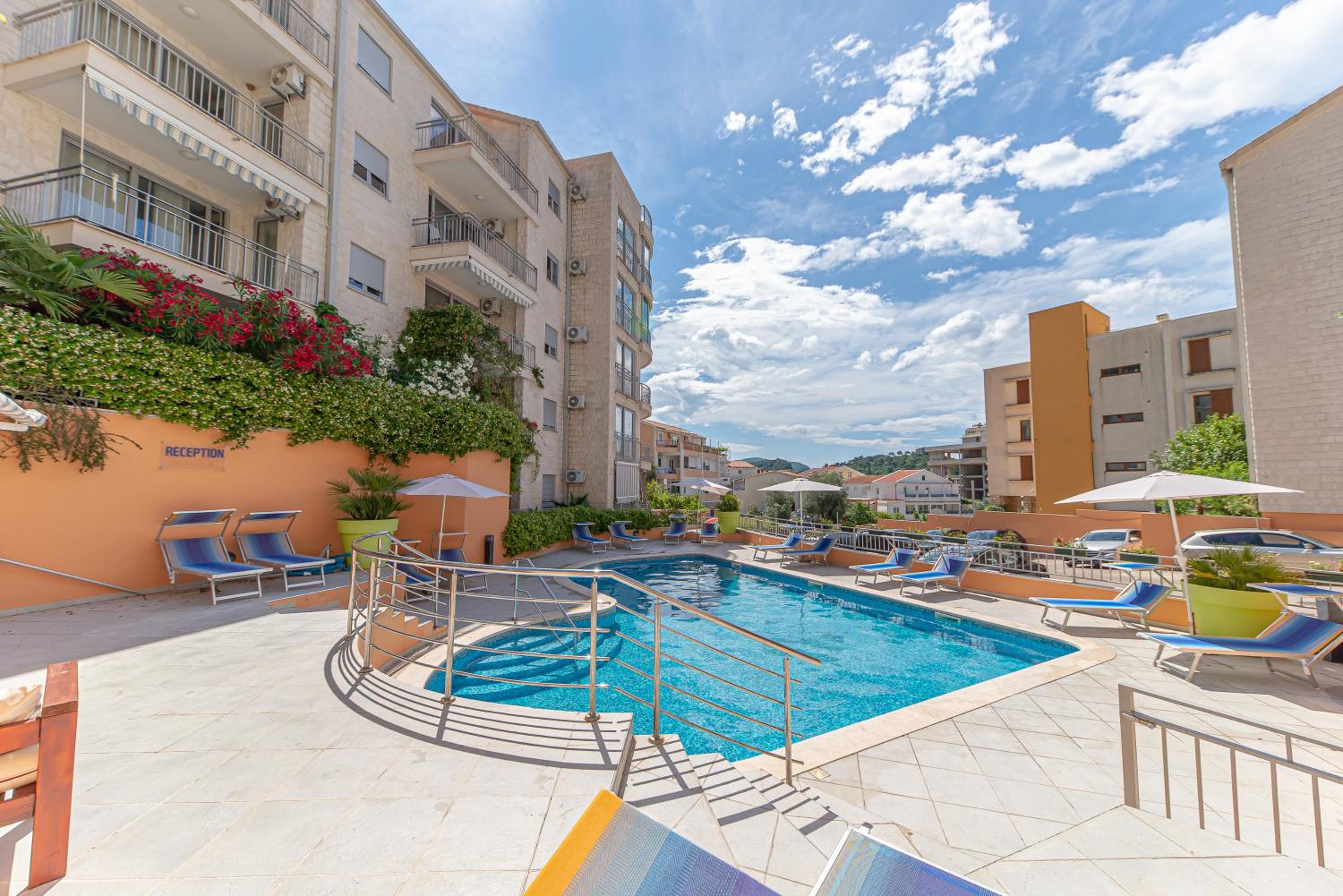 Petrovac Bay Apartments photo 3
