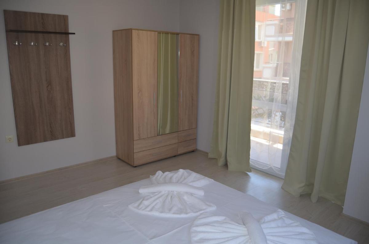 Photo 16
