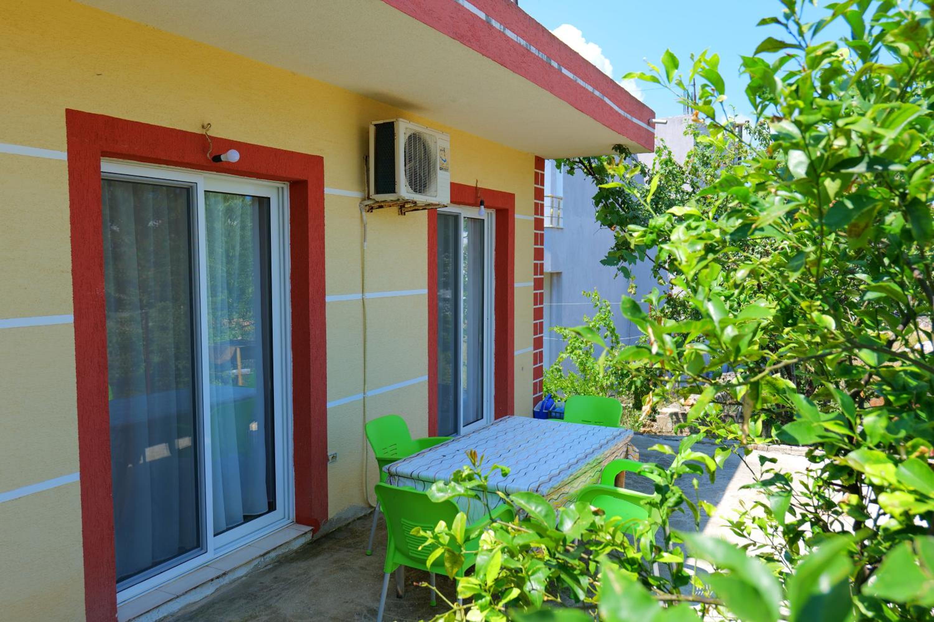 Ilias House