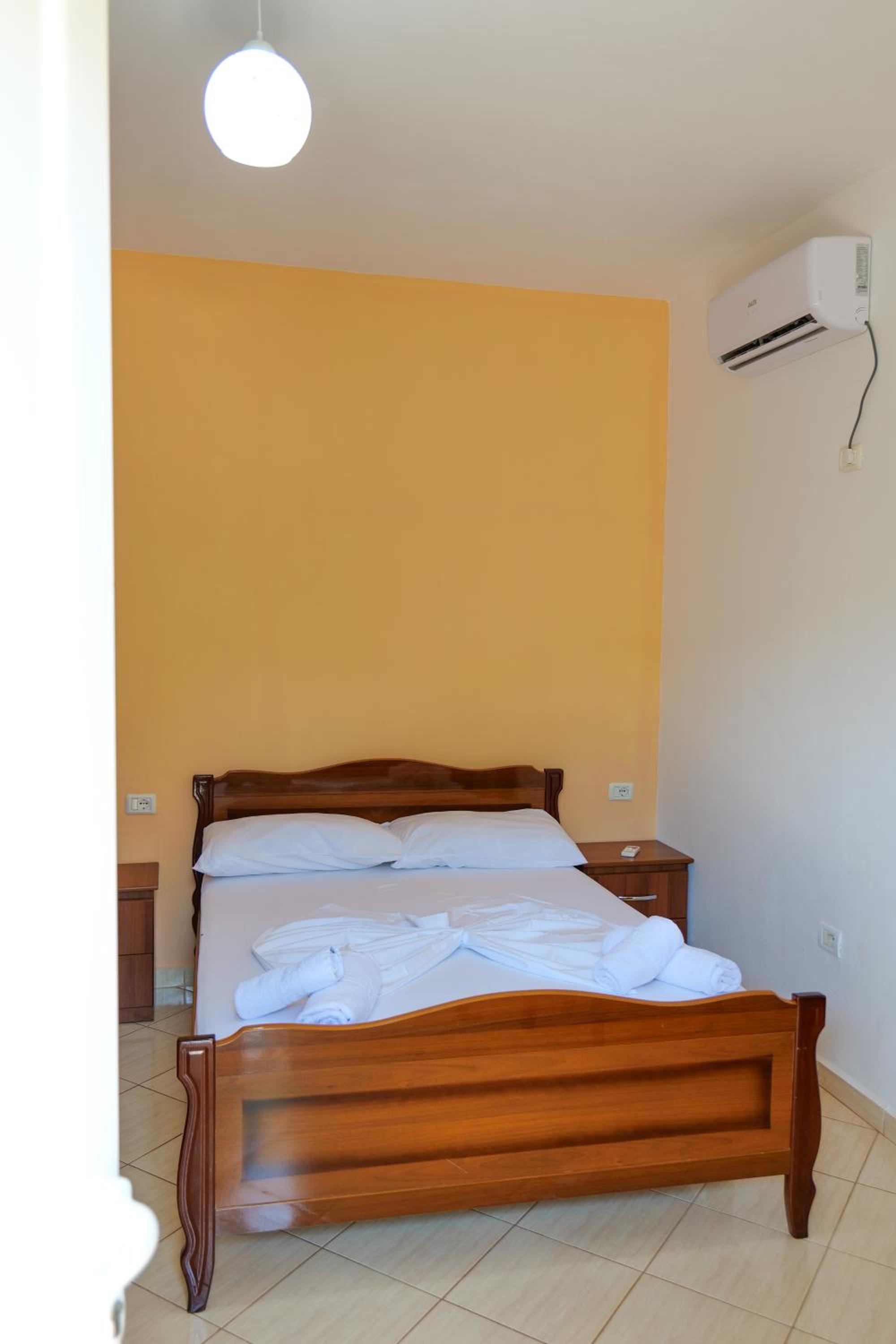 Ilias House