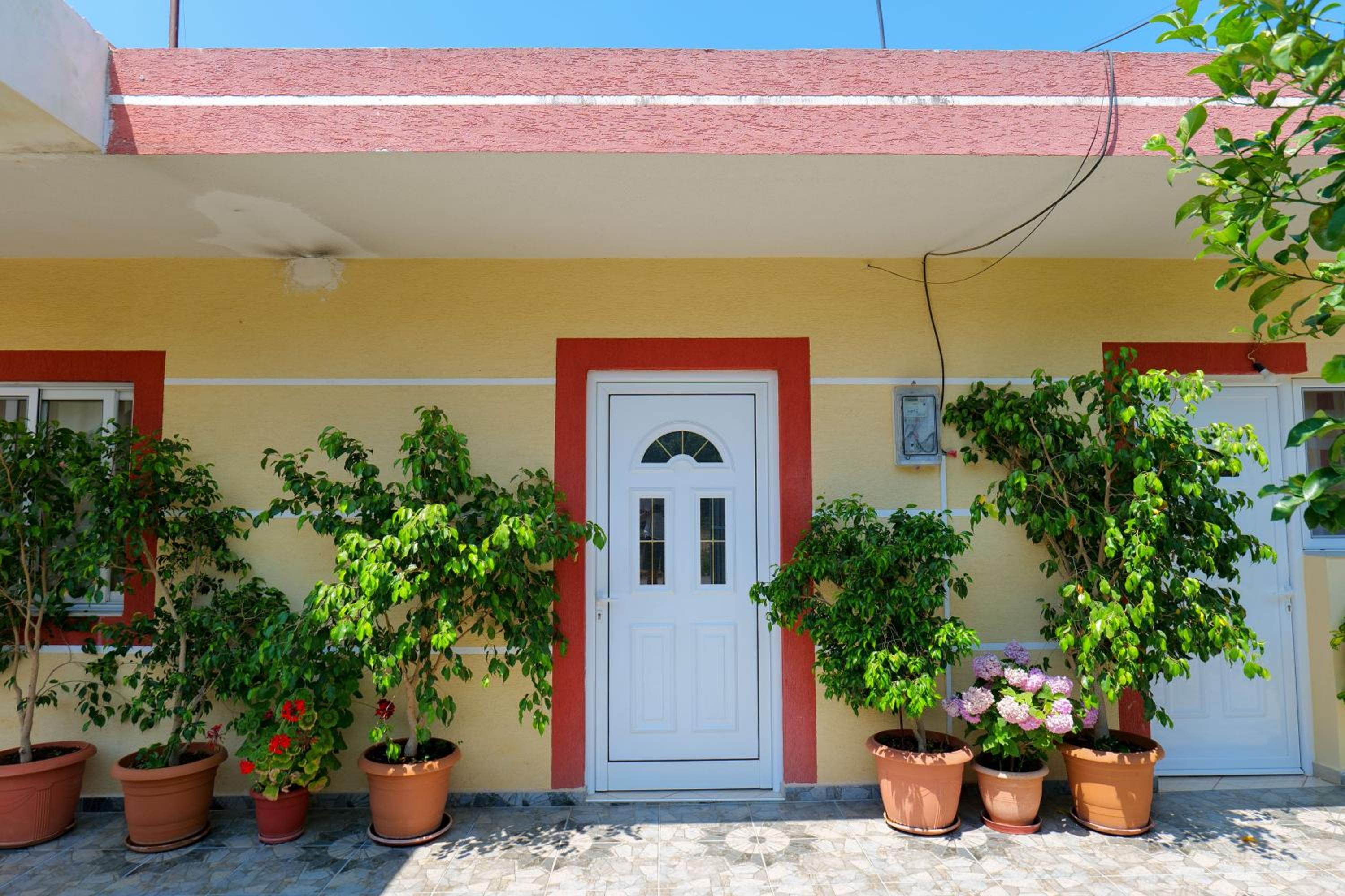 Ilias House