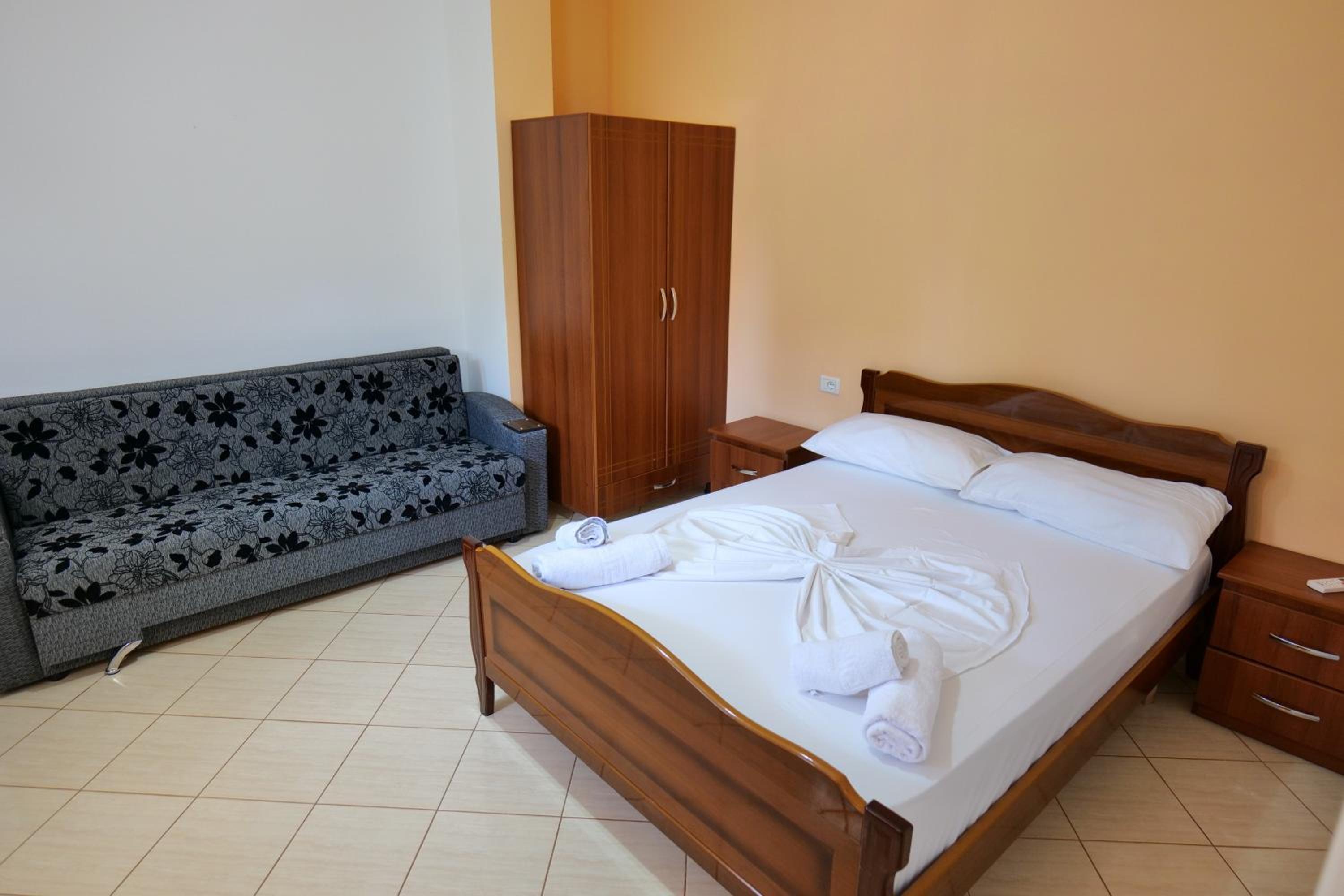 Ilias House