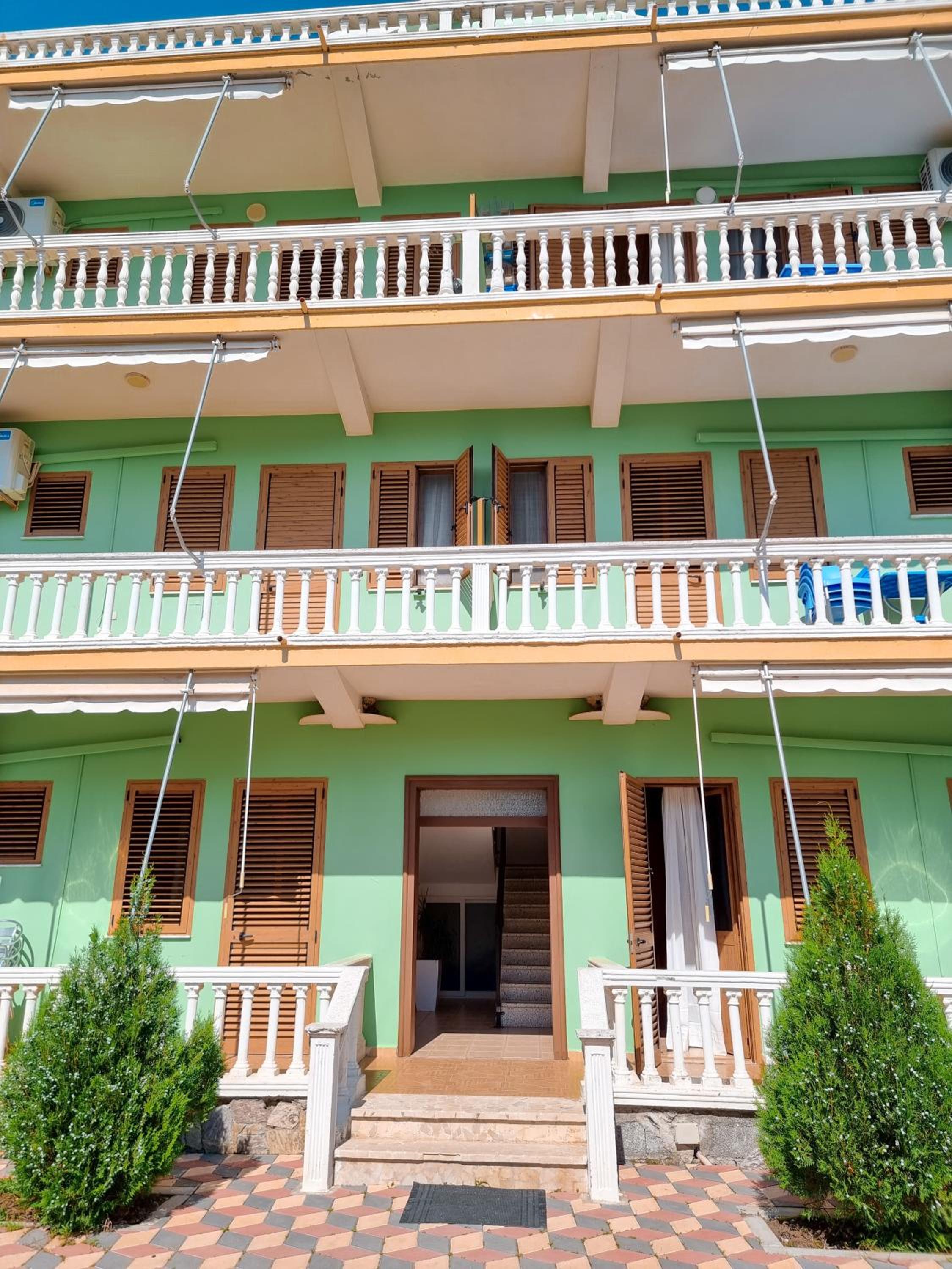 Apartment Celaj Velipoje