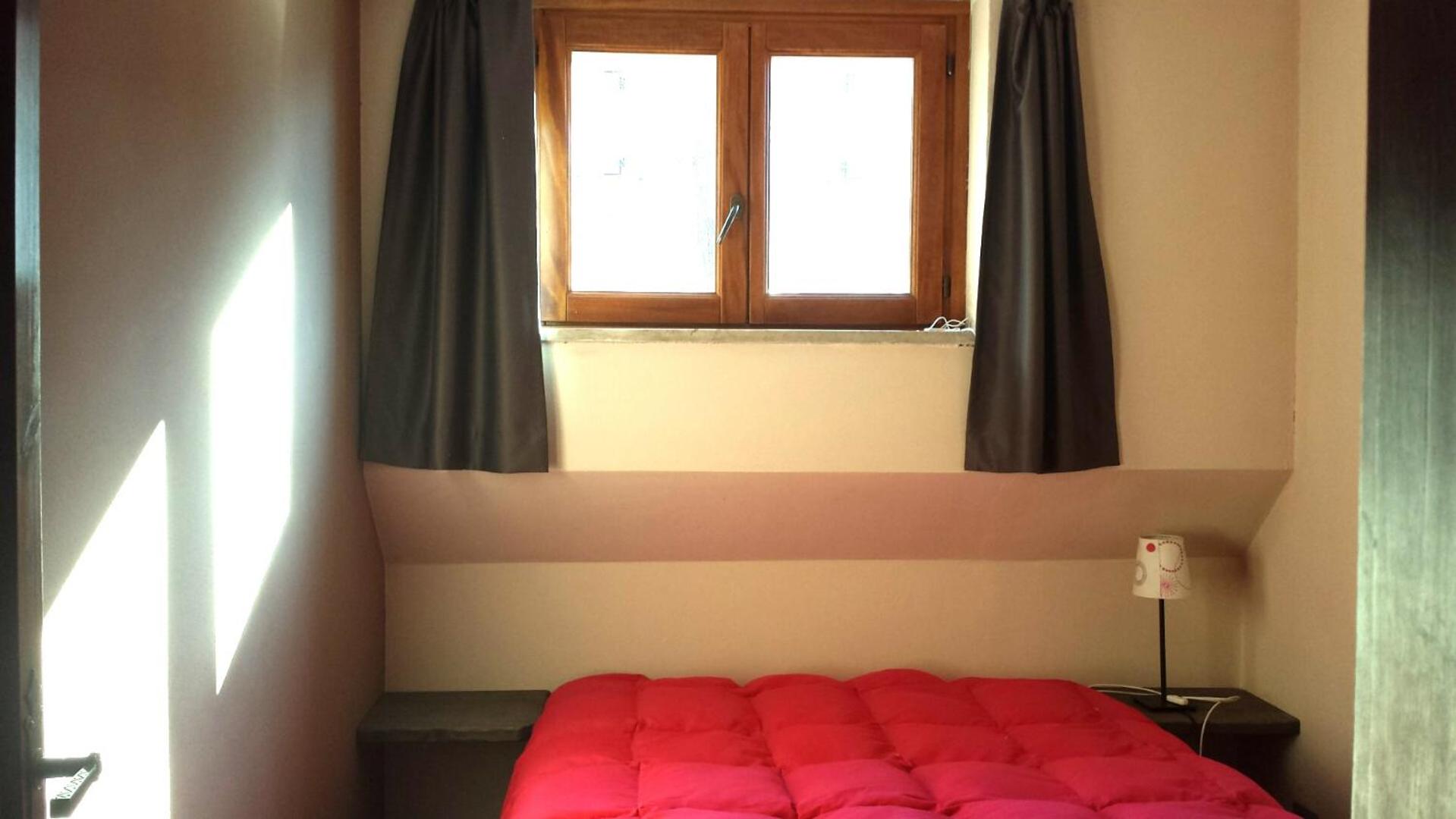 Appartamento 6 ospiti con piscina, 3 camere, box, 2 min piste - Snow Pool Chalet view 5