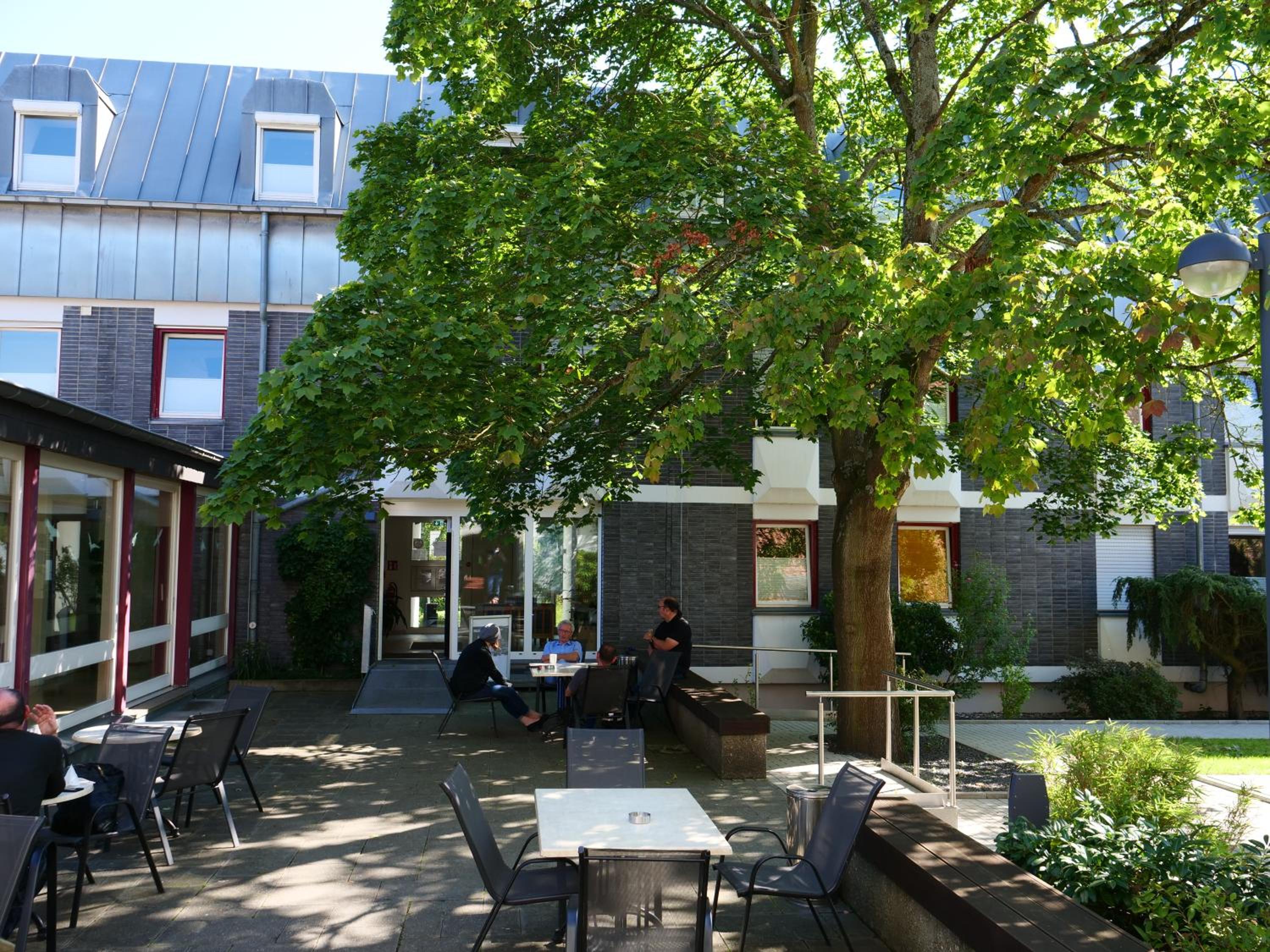 Nell-Breuning-Hotel