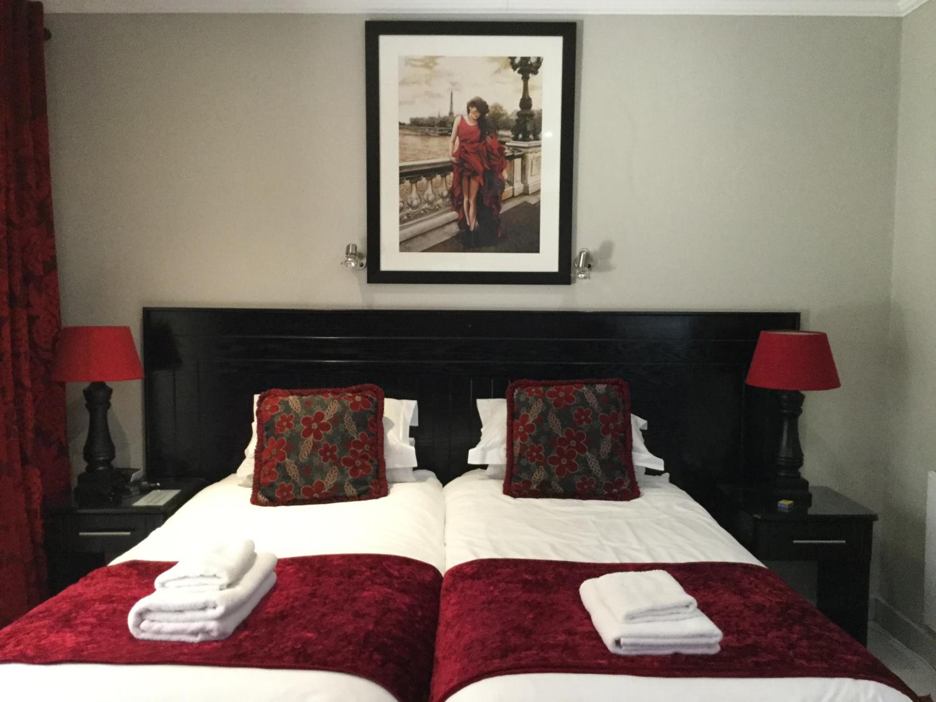 Goodey's Guesthouse view 4