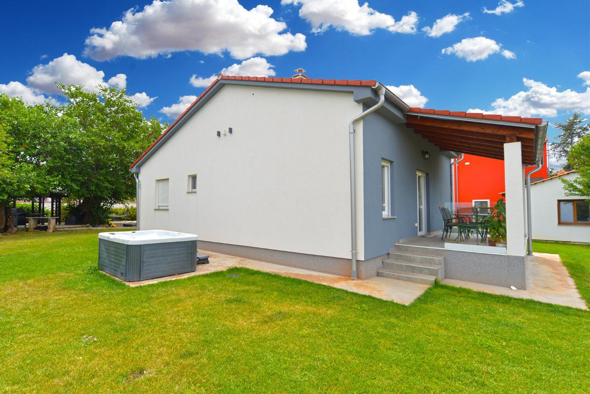 House Mirna 2177 en Pula