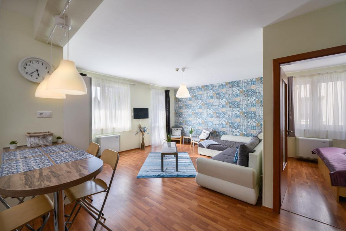 Mirage Wellness Apartman view 3