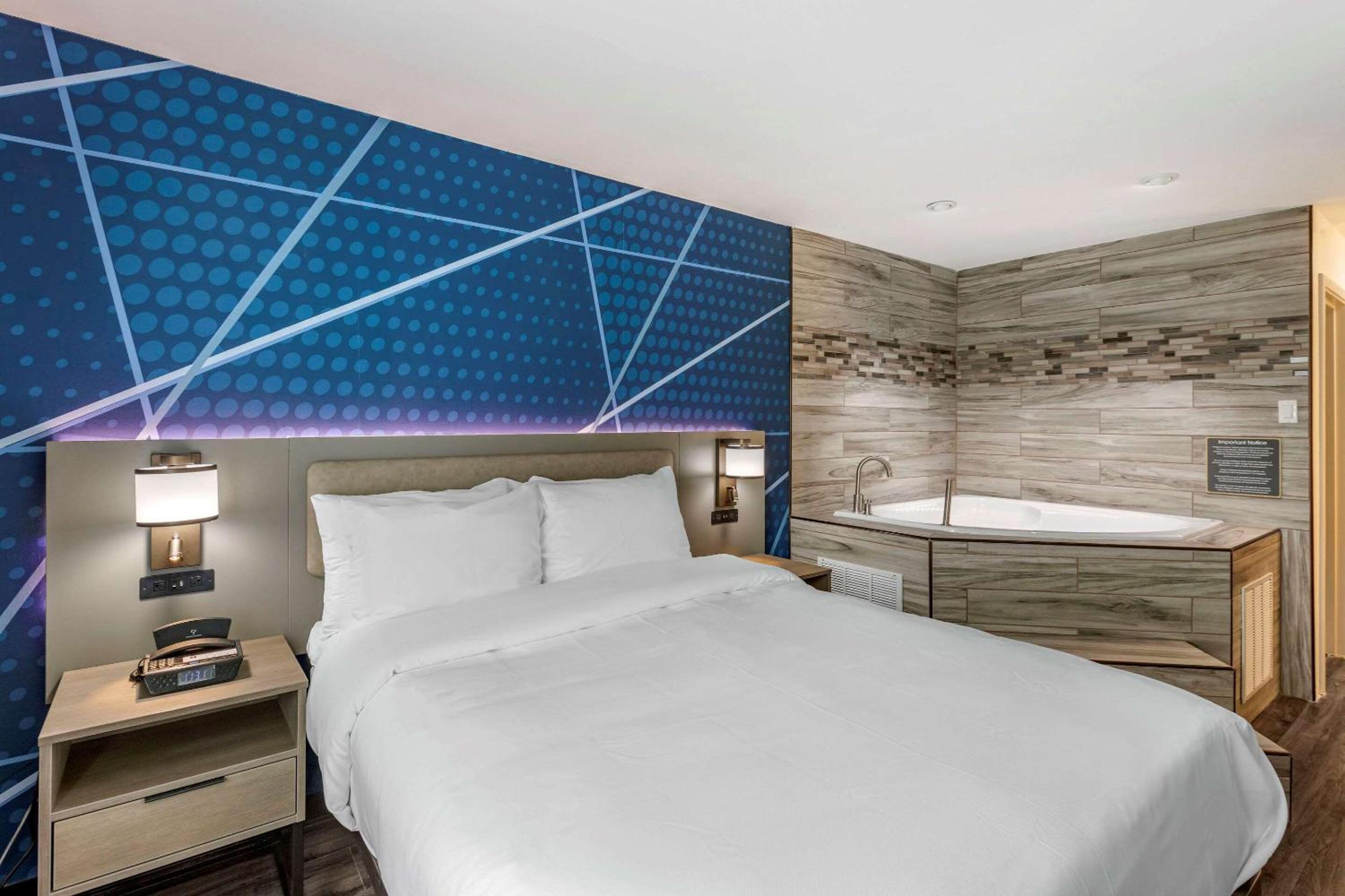 Comfort Inn Mount Pleasant - Racine - Property Image 8