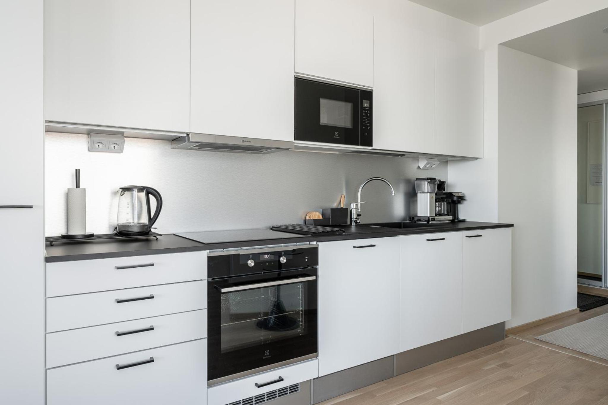 Stunning Views 2BR with Sauna - Nokia Arena