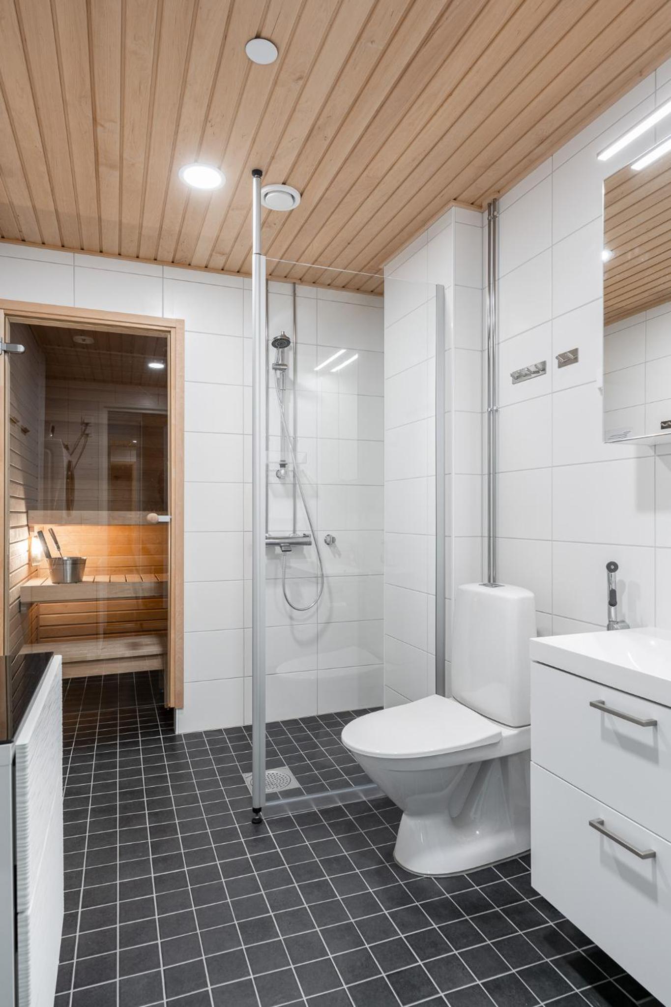 Stunning Views 2BR with Sauna - Nokia Arena