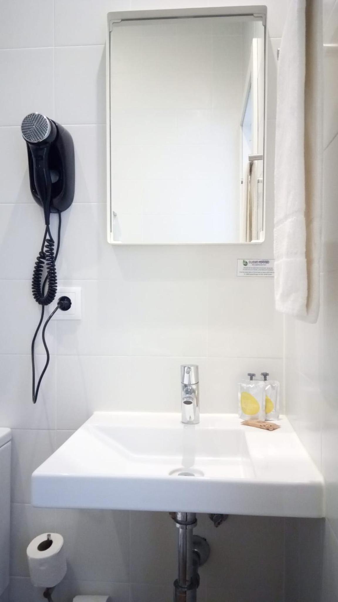 Aveiro Rossio Bed & Breakfast en Aveiro — bathroom