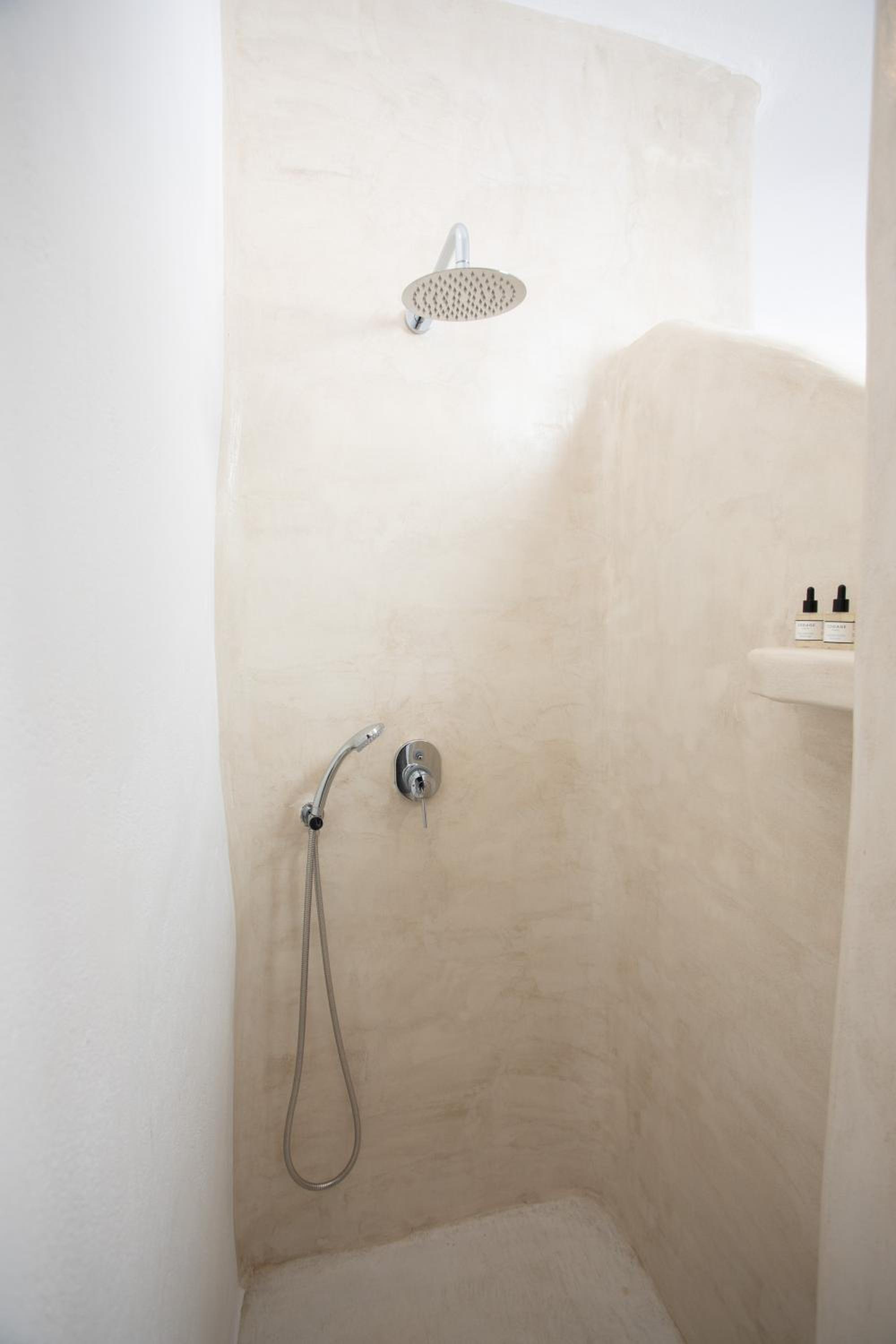 Irida Vacation Suites