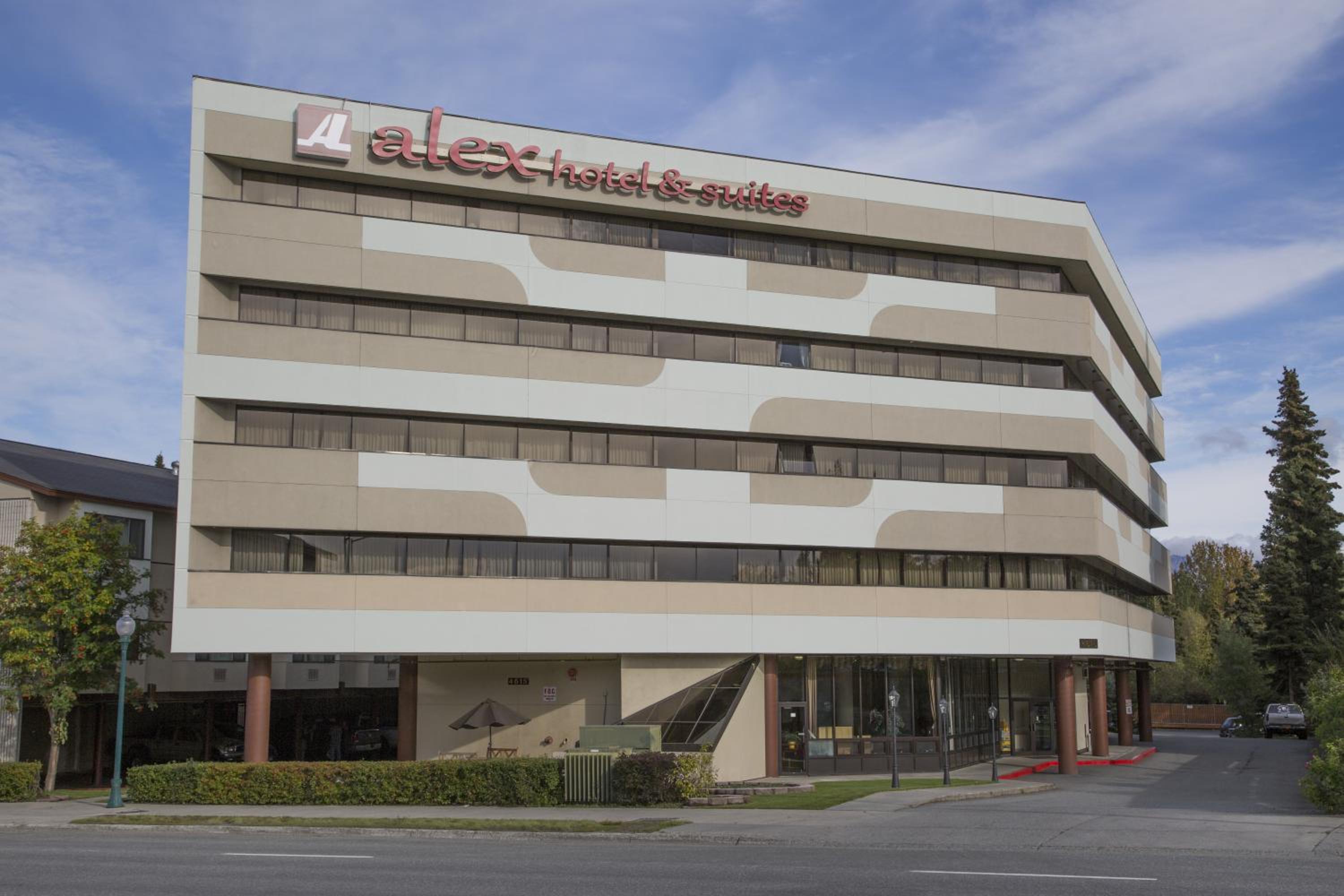 Alex Hotel and Suites Anchorage Airport