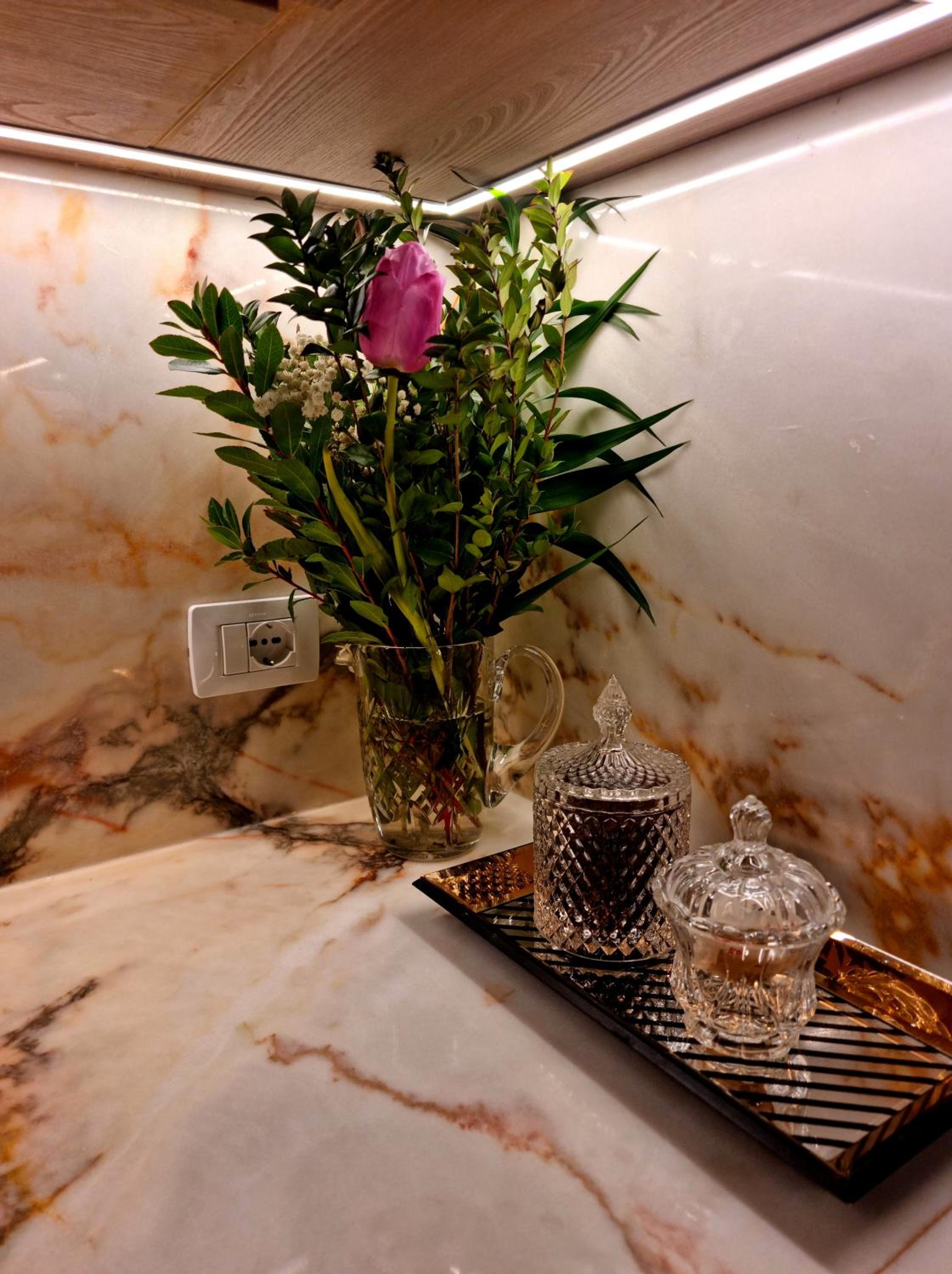 San Pietro Garden Apartment, Lalëz,