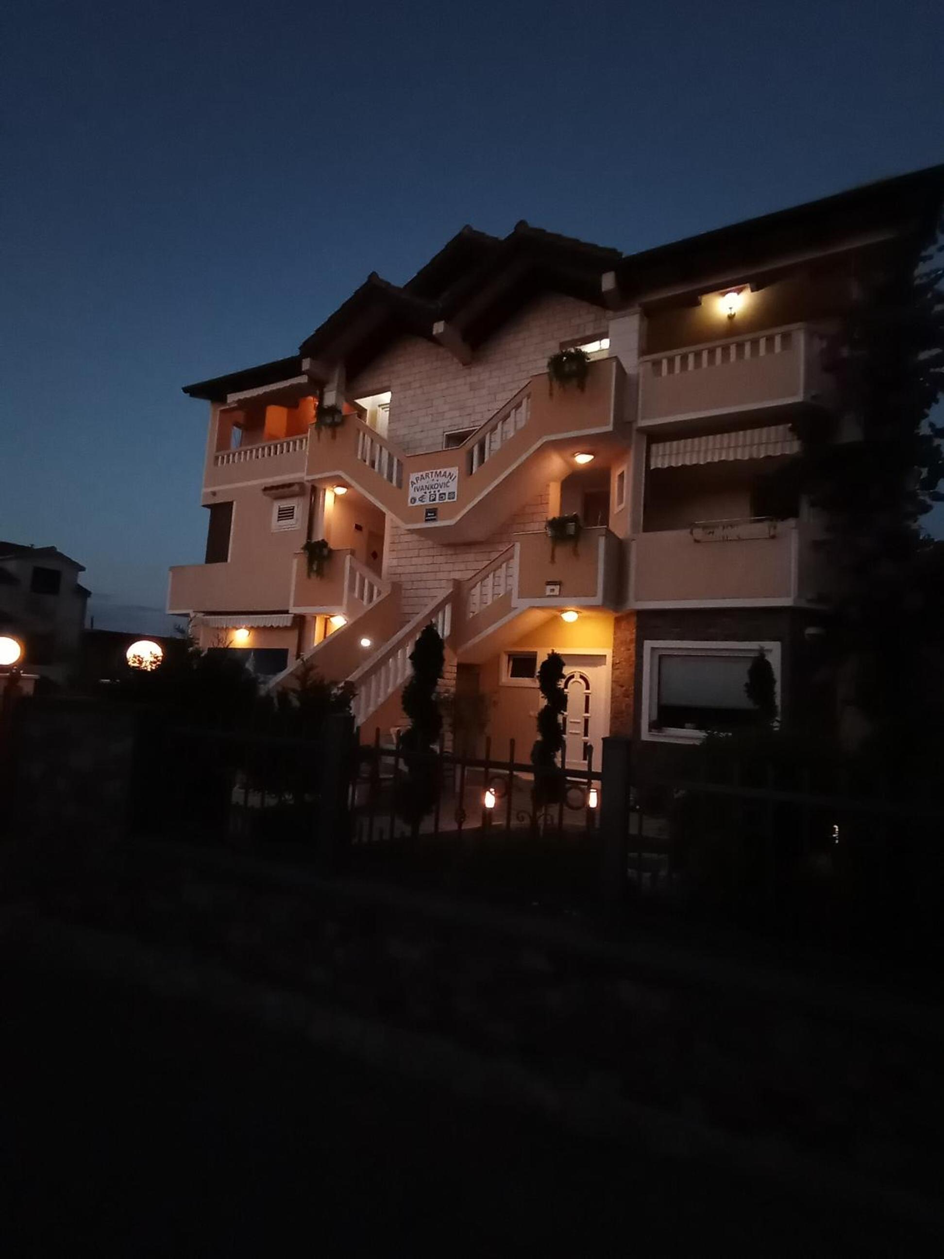 Apartments Ivanković