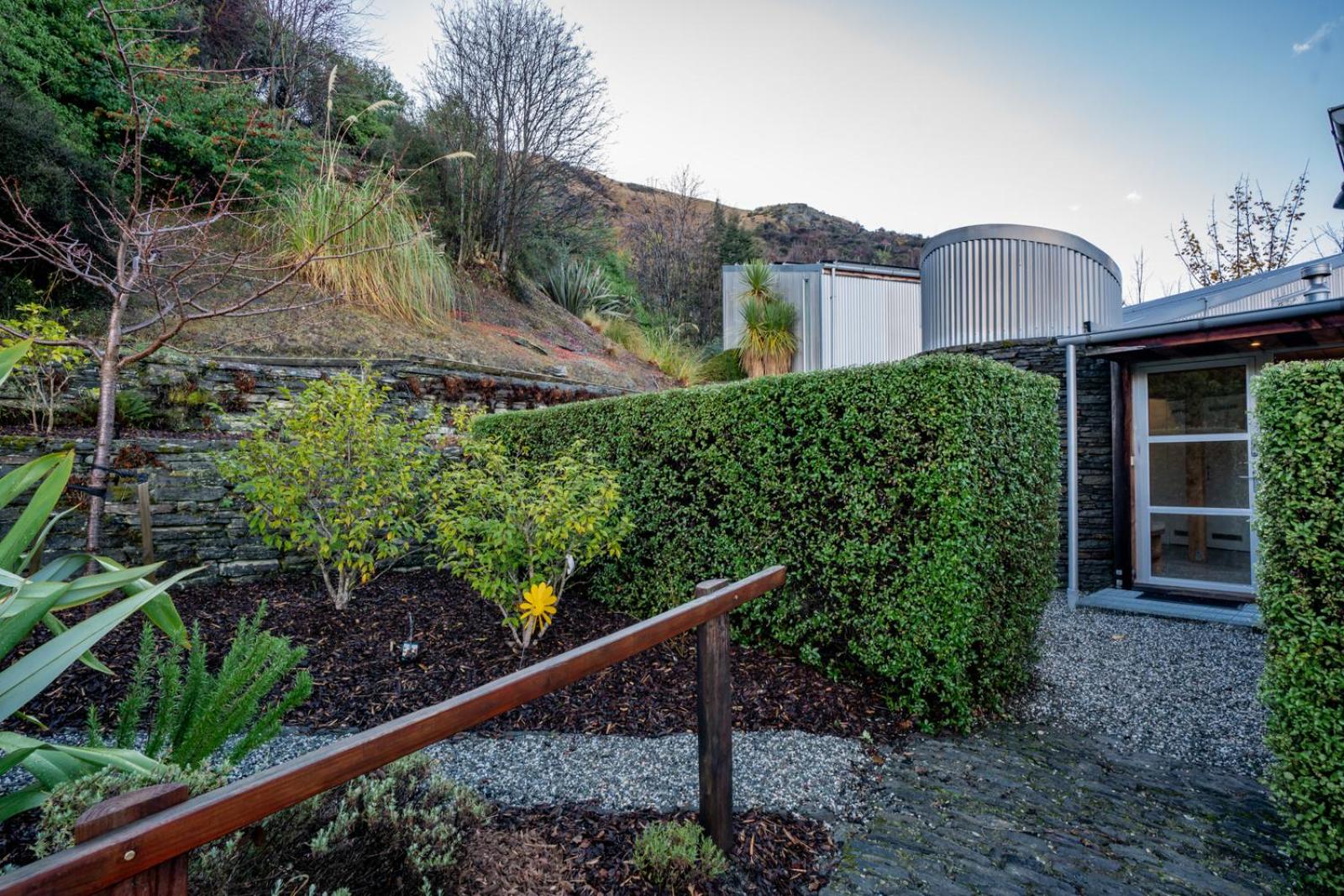 A Stunning Stay - Queenstown Holiday Home