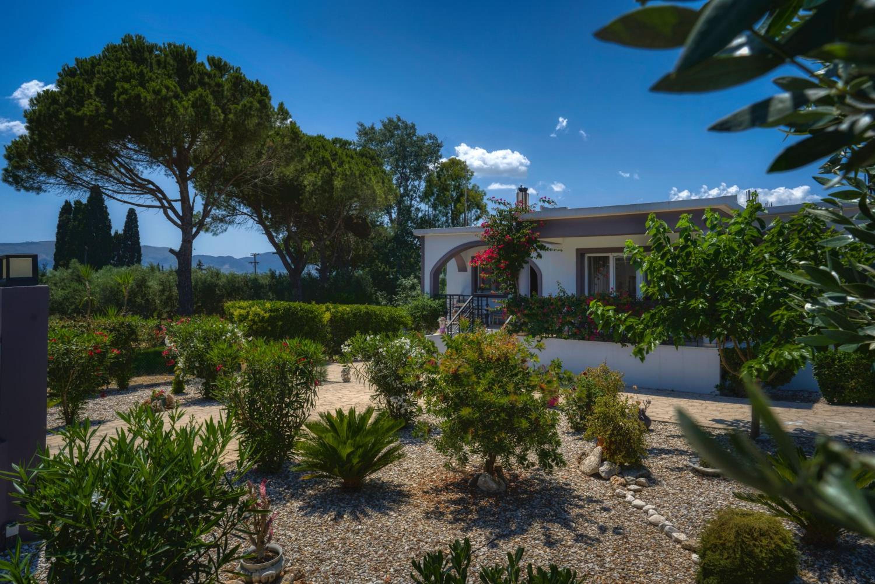 Filios Villa