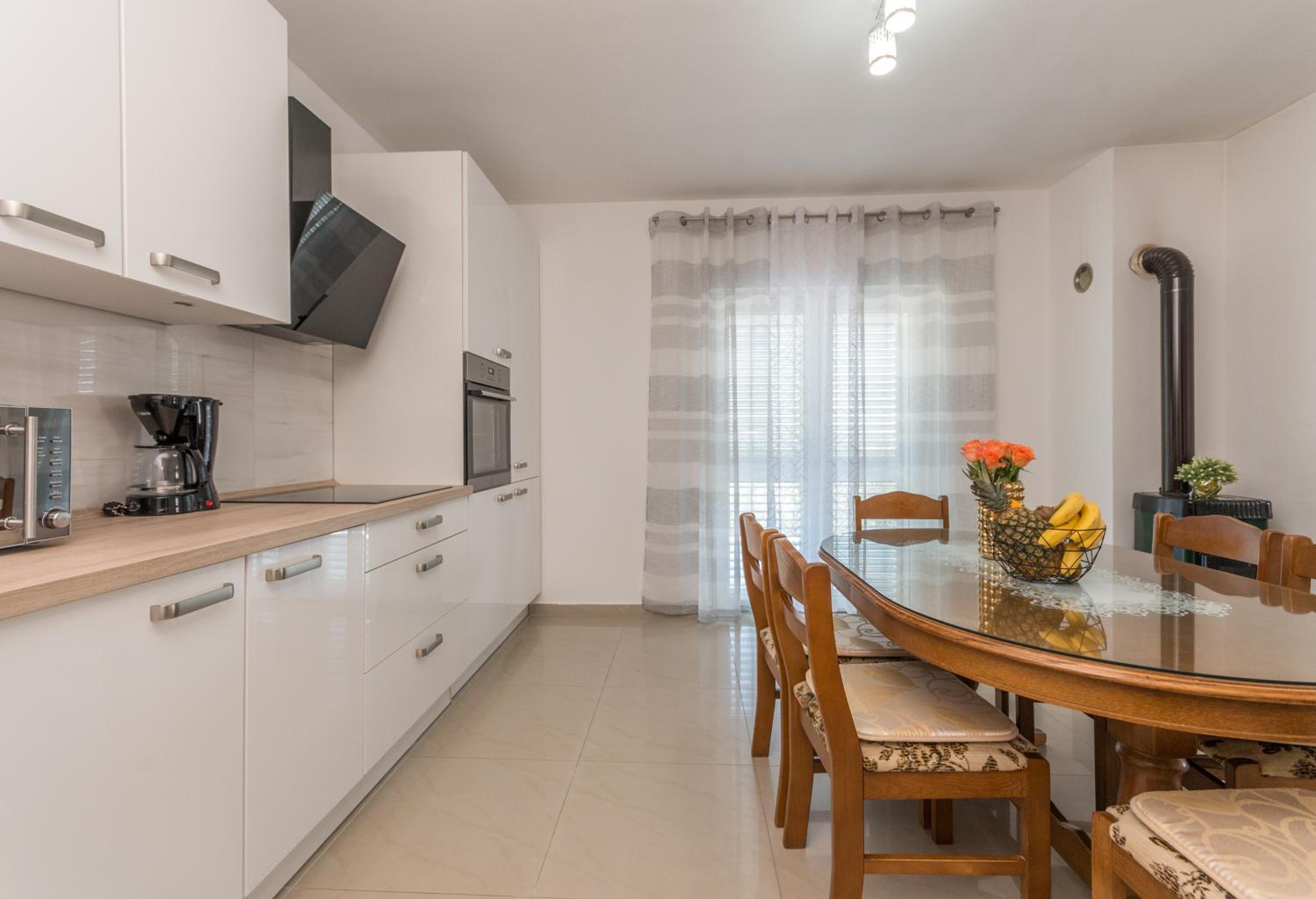 Poolincluded - Holiday Home Maslina view 4