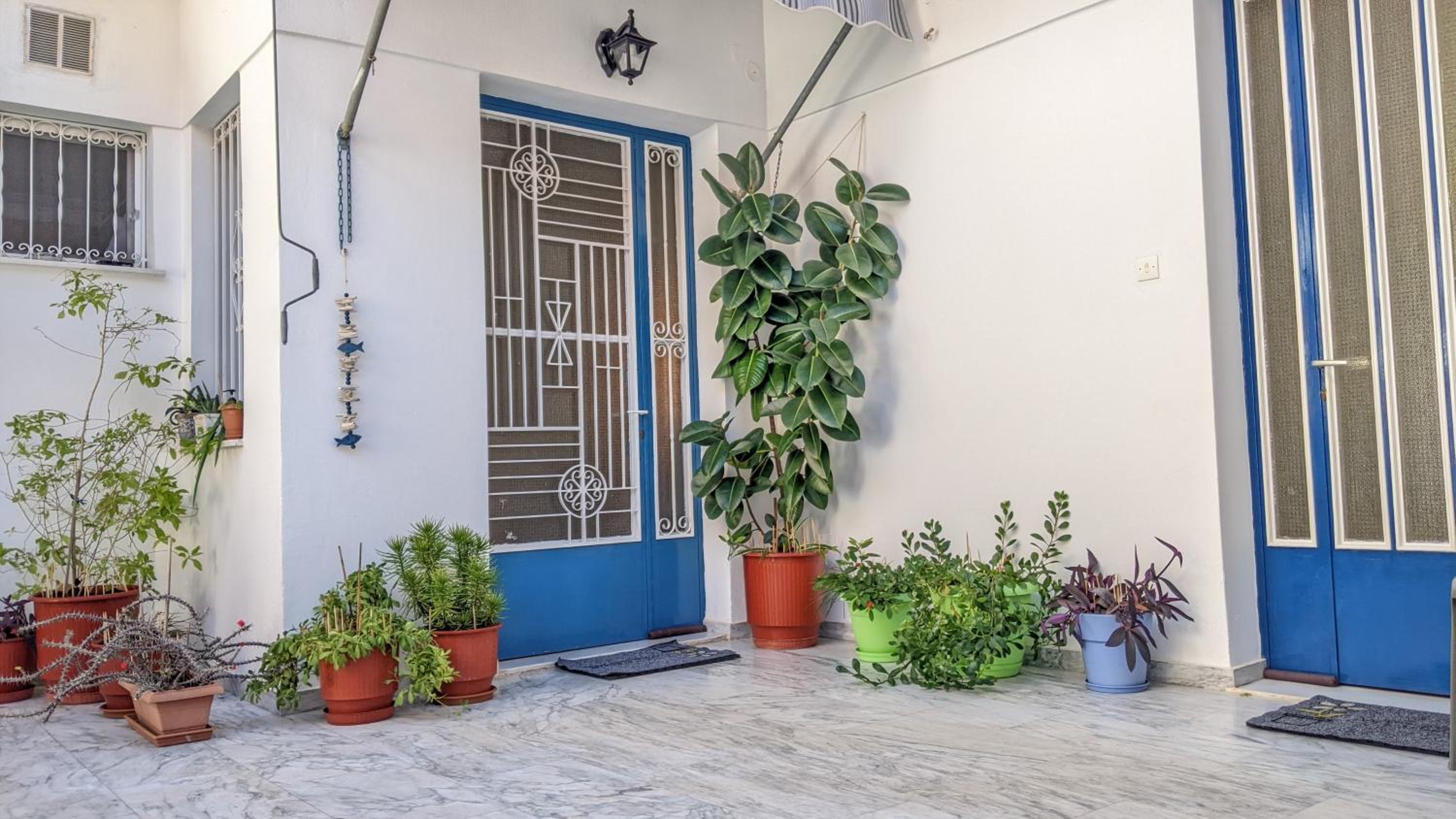 Sapho's House view 4
