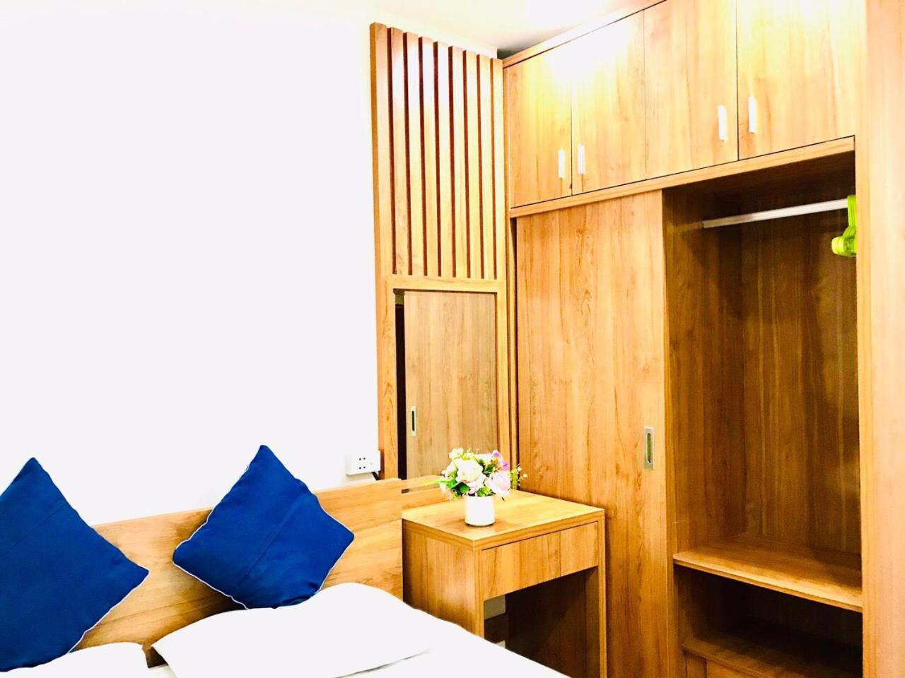 Photo 144