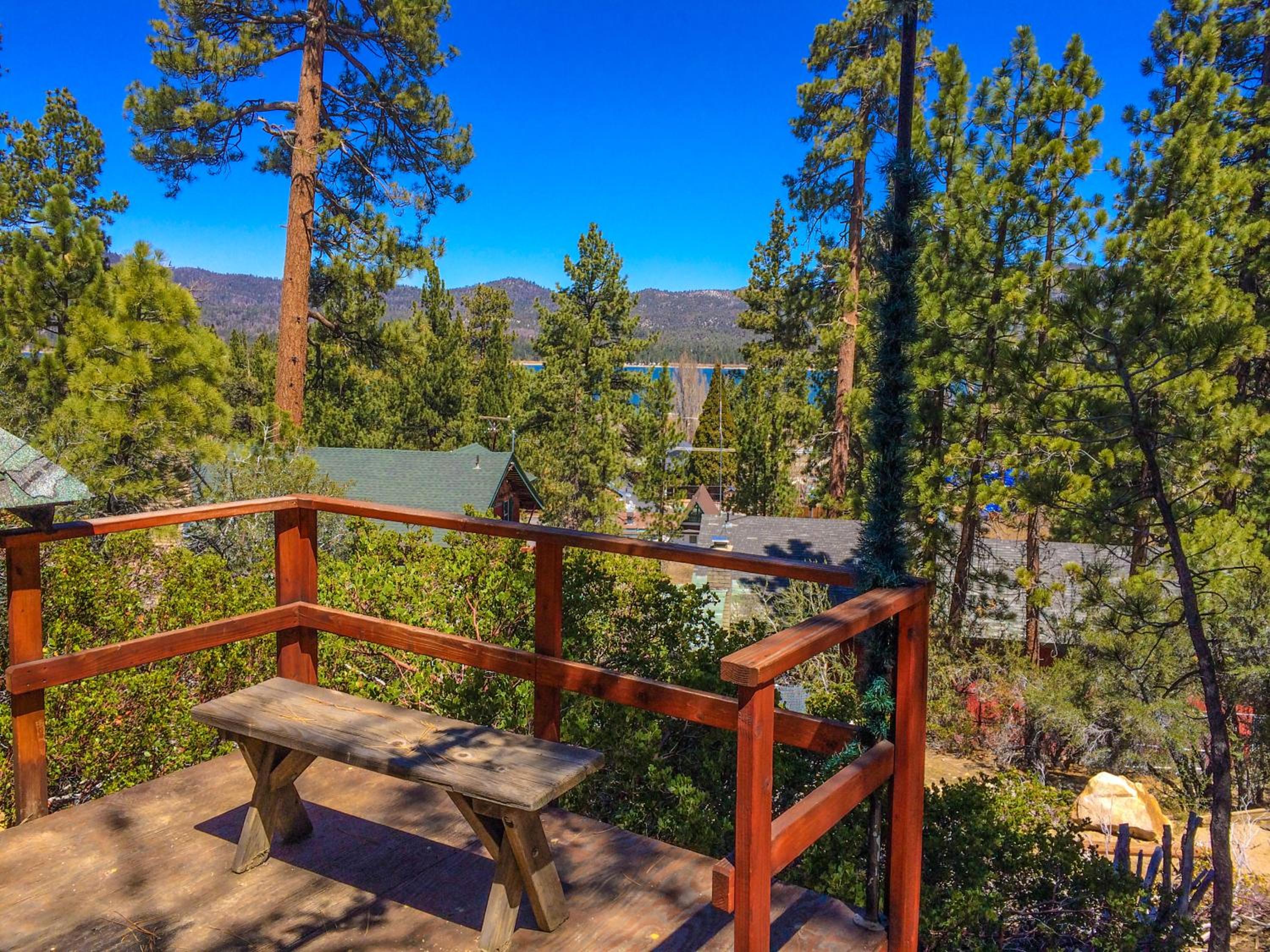 ITH Big Bear Lake Hostel & Lodge