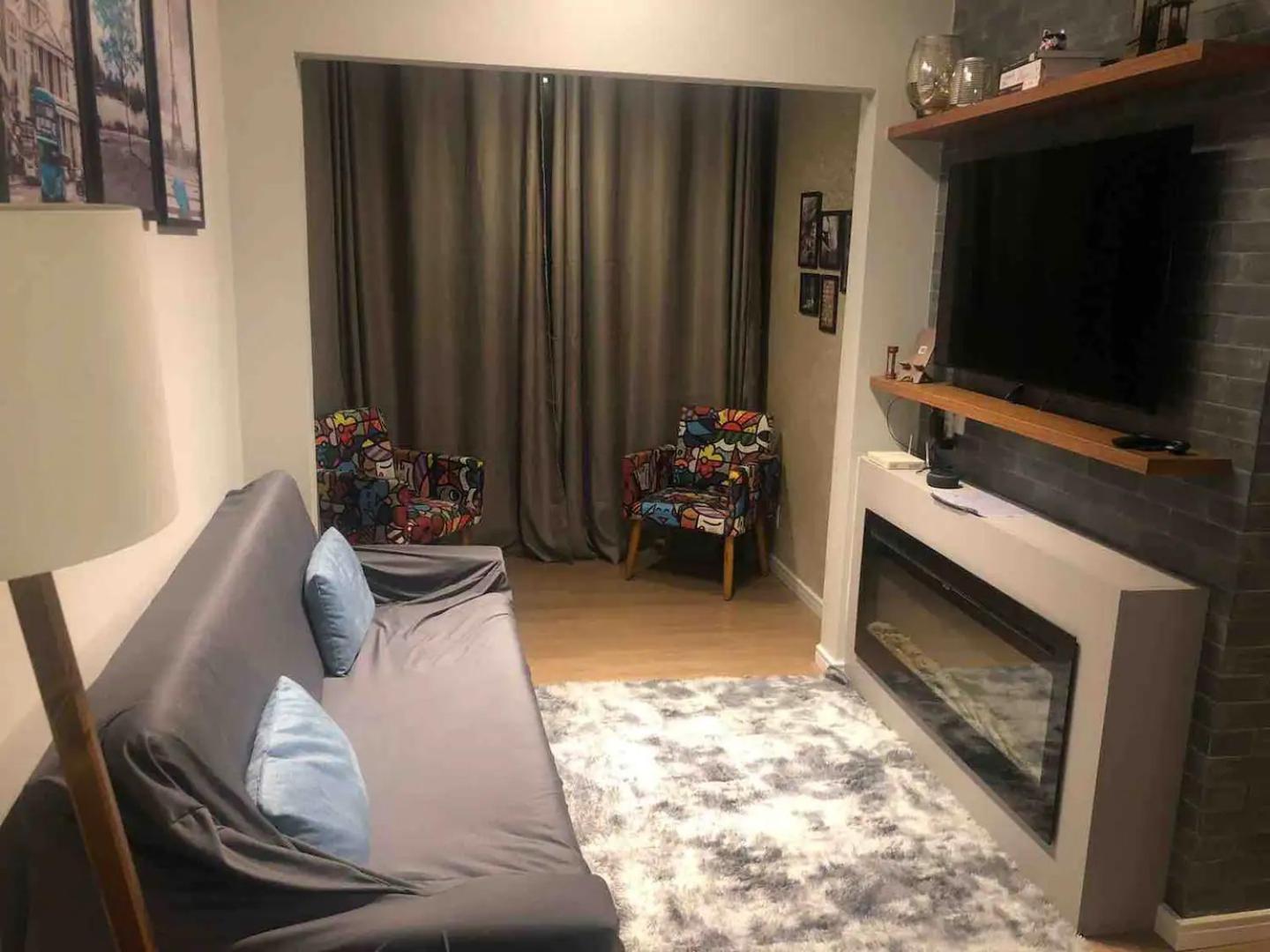 Apartamento novíssimo top com lareira